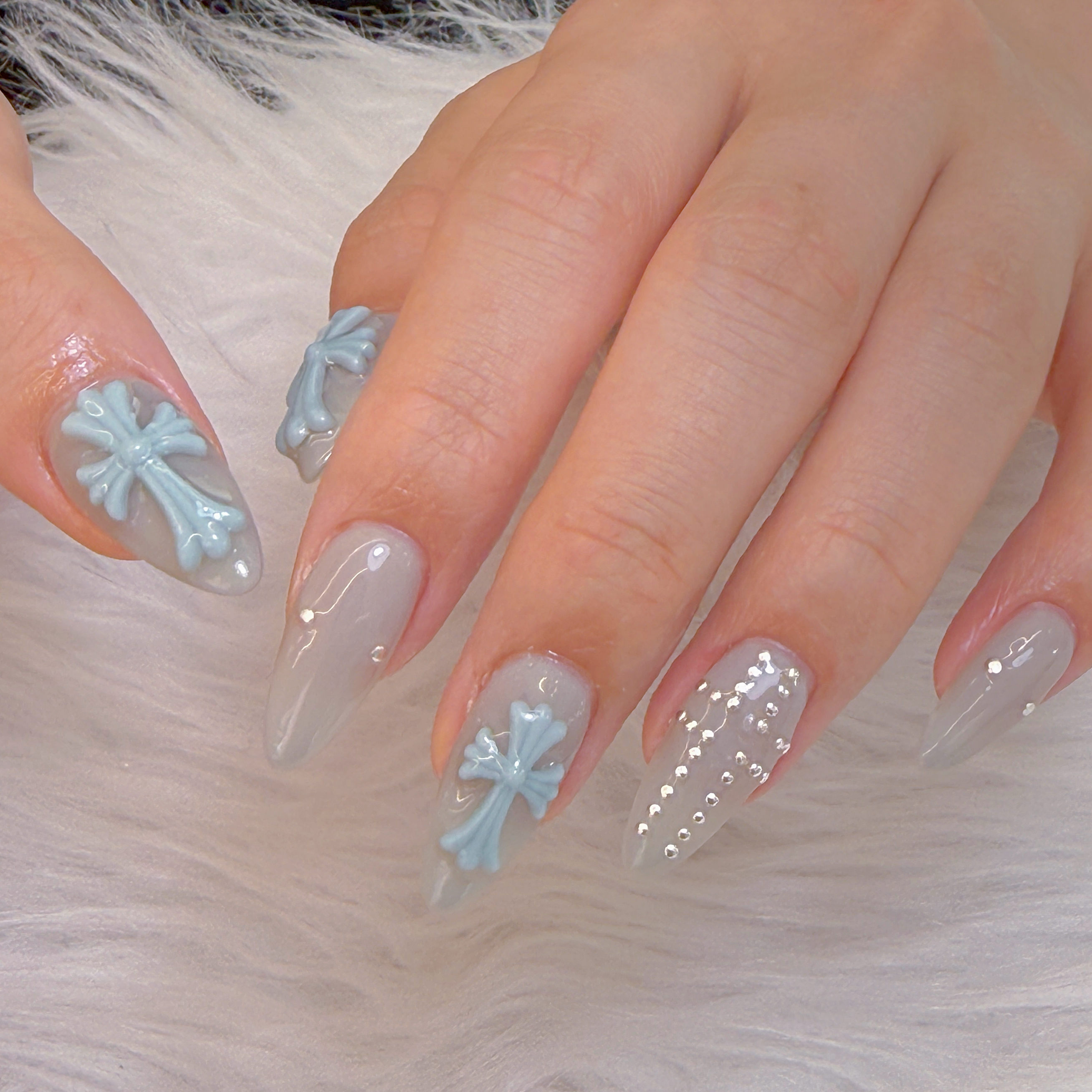 Luxe_nails