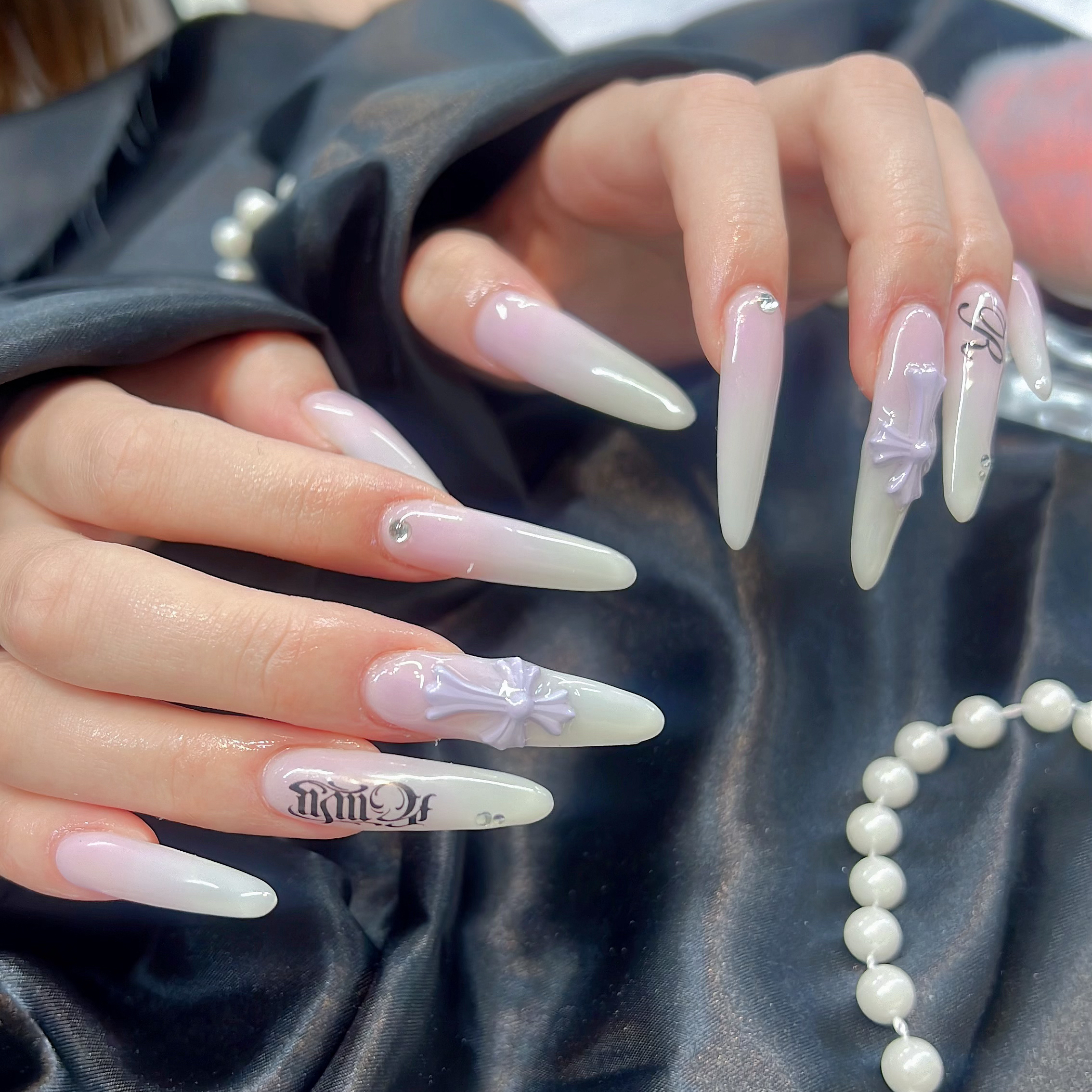 Berry_nails