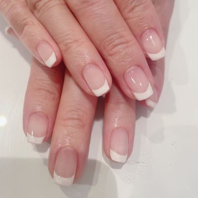 【美しさ持続】グラデーションorフレンチ