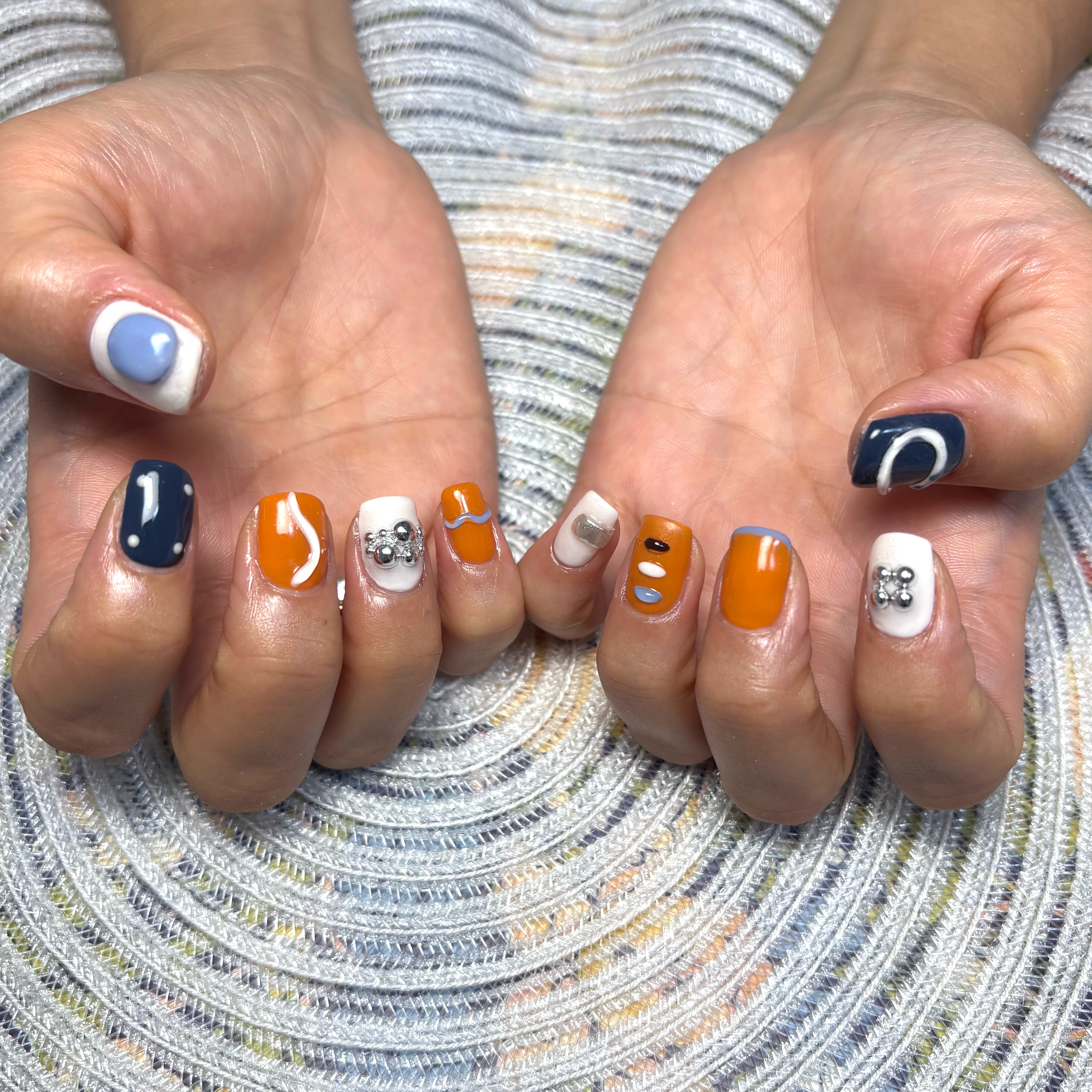 HAILEY_nail