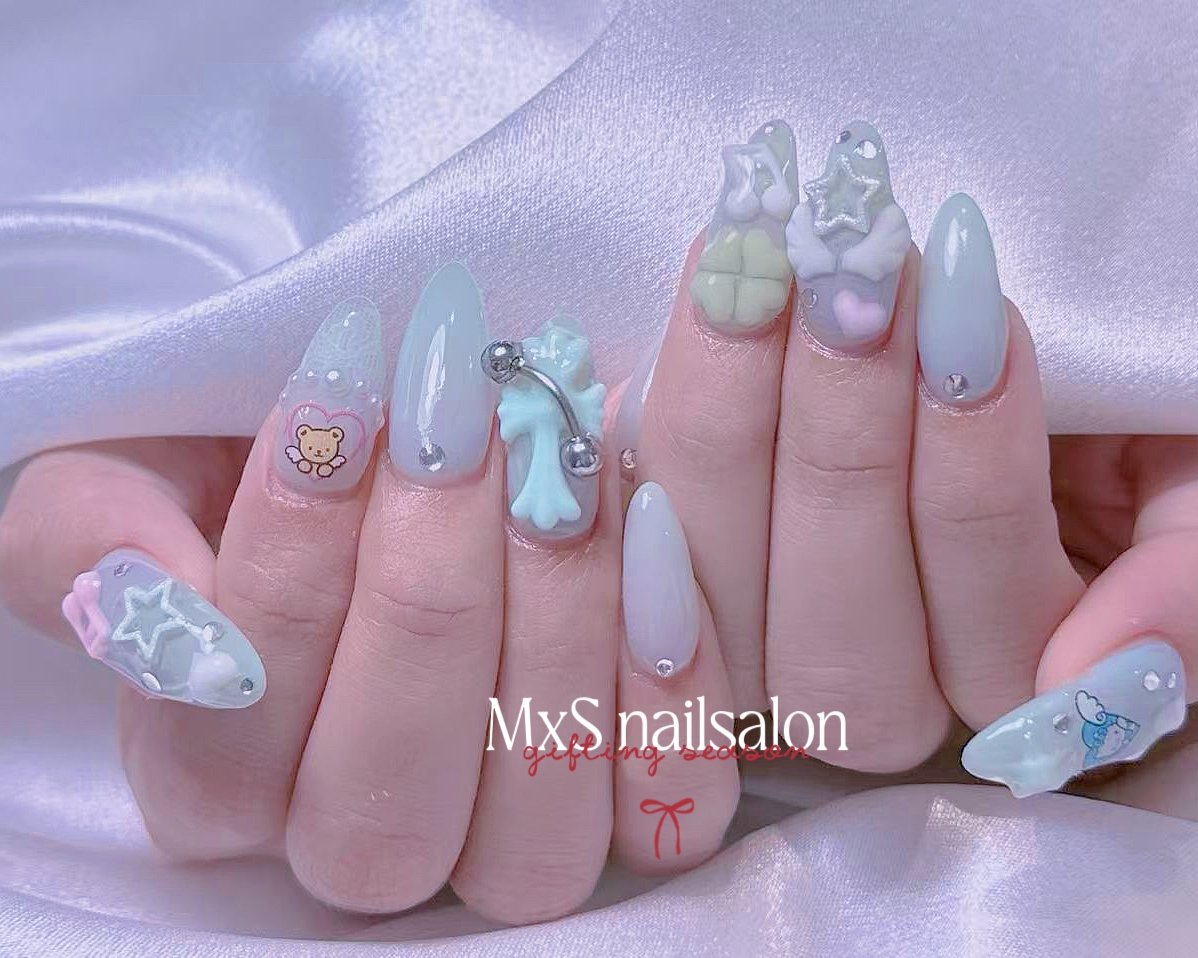 mina_90723