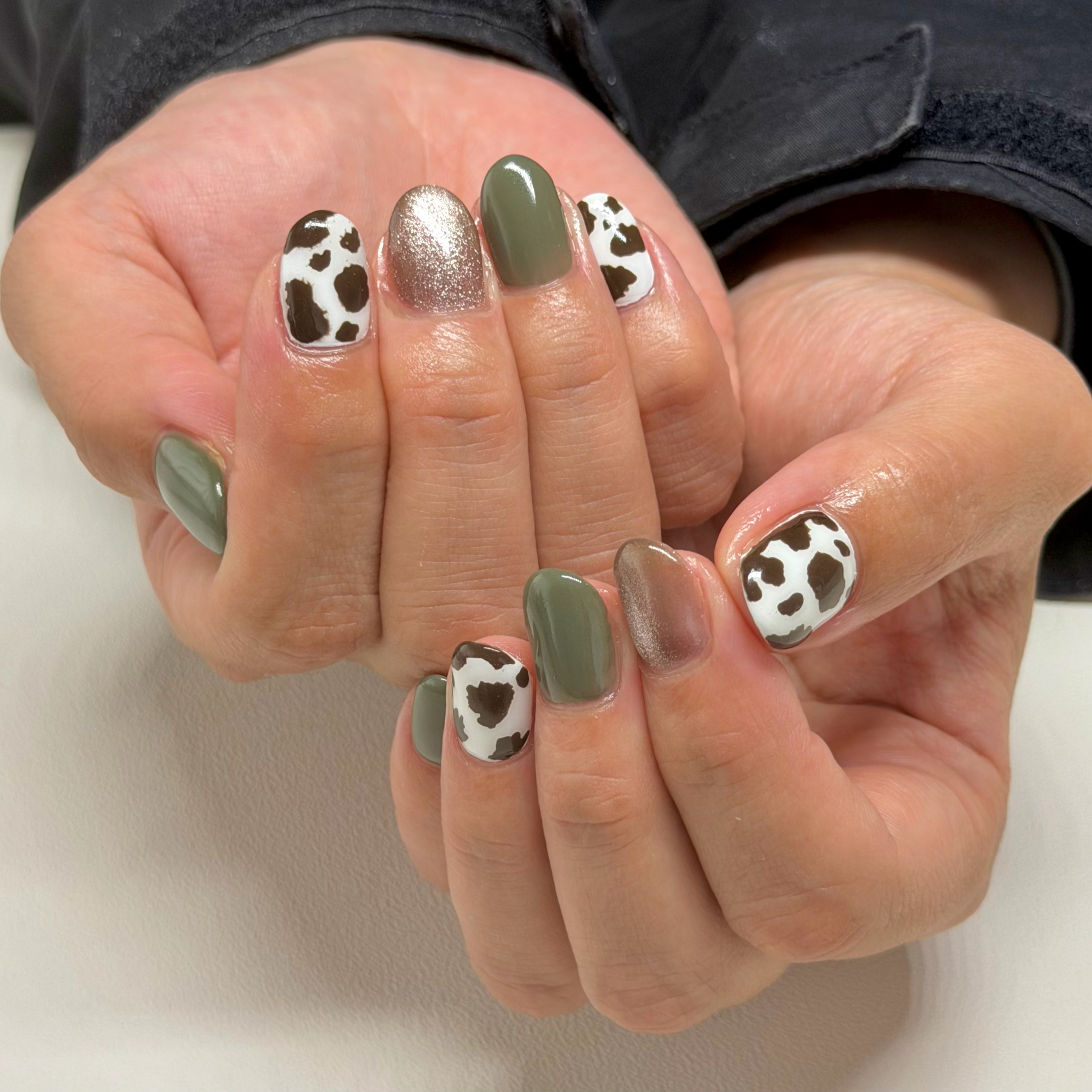 Nail__Lino
