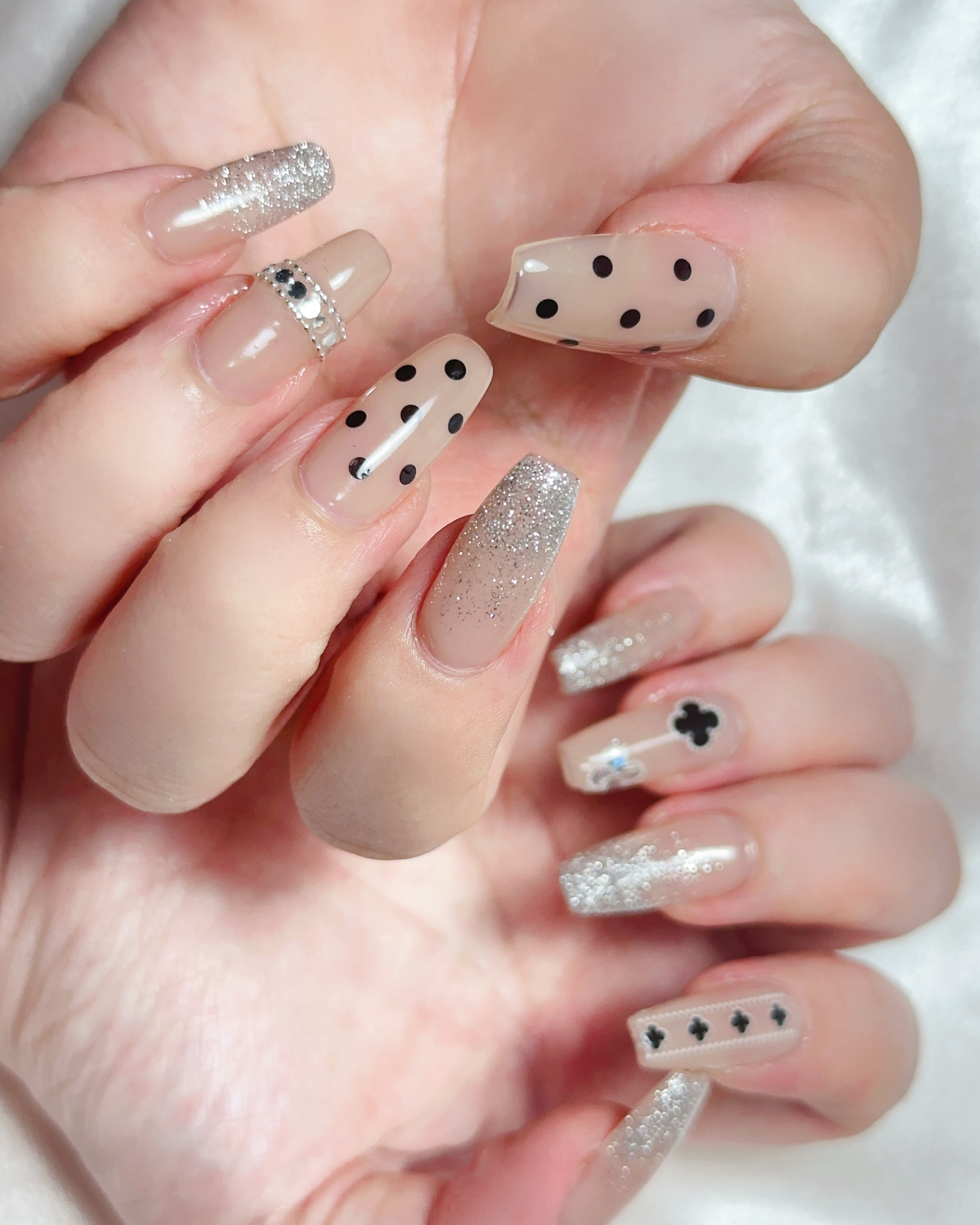 Moon_nail96