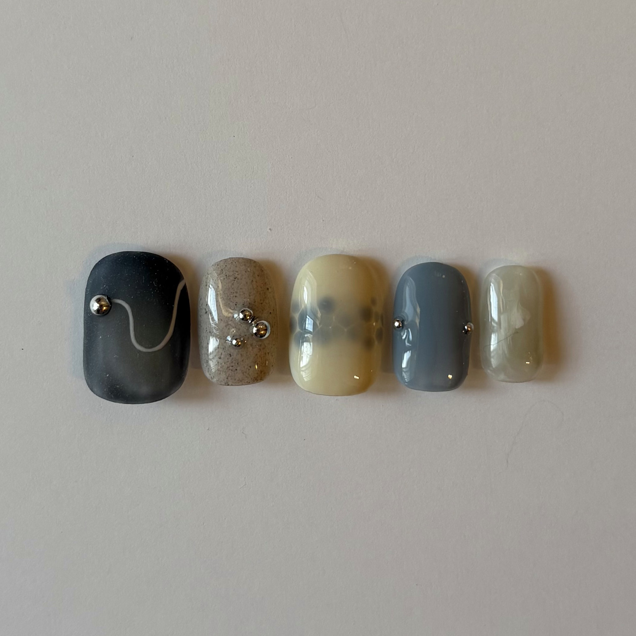 hugnail