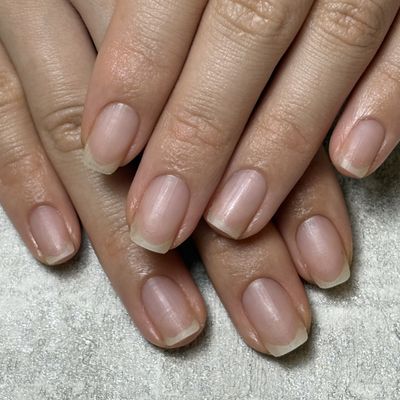 【極上ネイルケア】プロが勧めるホームケア用品付き