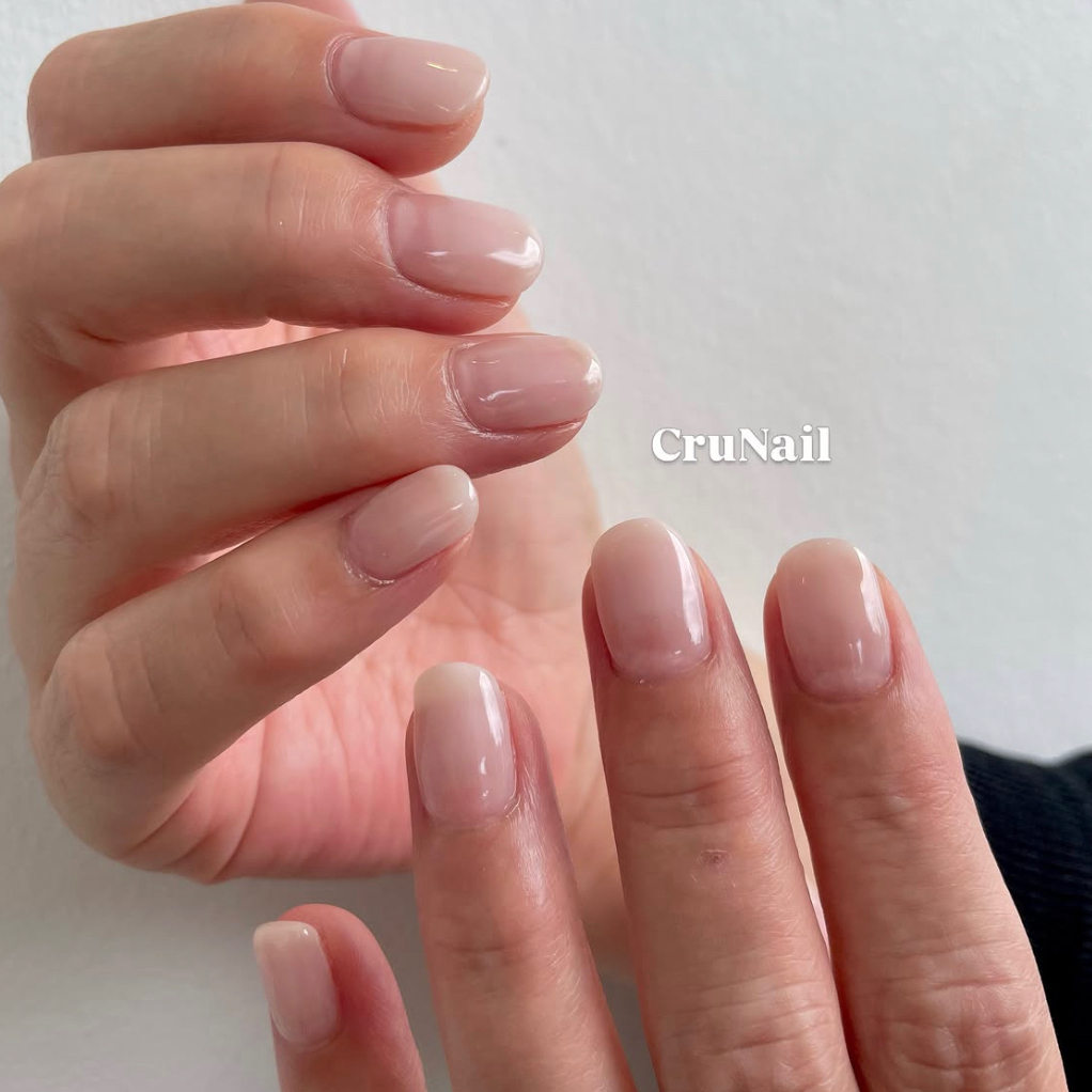 cru__nail