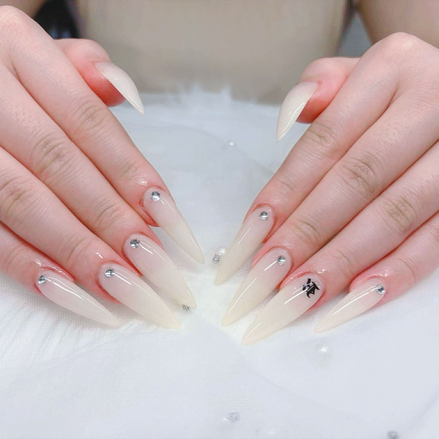 GOHOUBI.Nail_Yuna