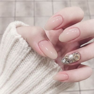 ❇️ニュアンス2本コース❇️オフ込
《派手なネイルができない方等向け》