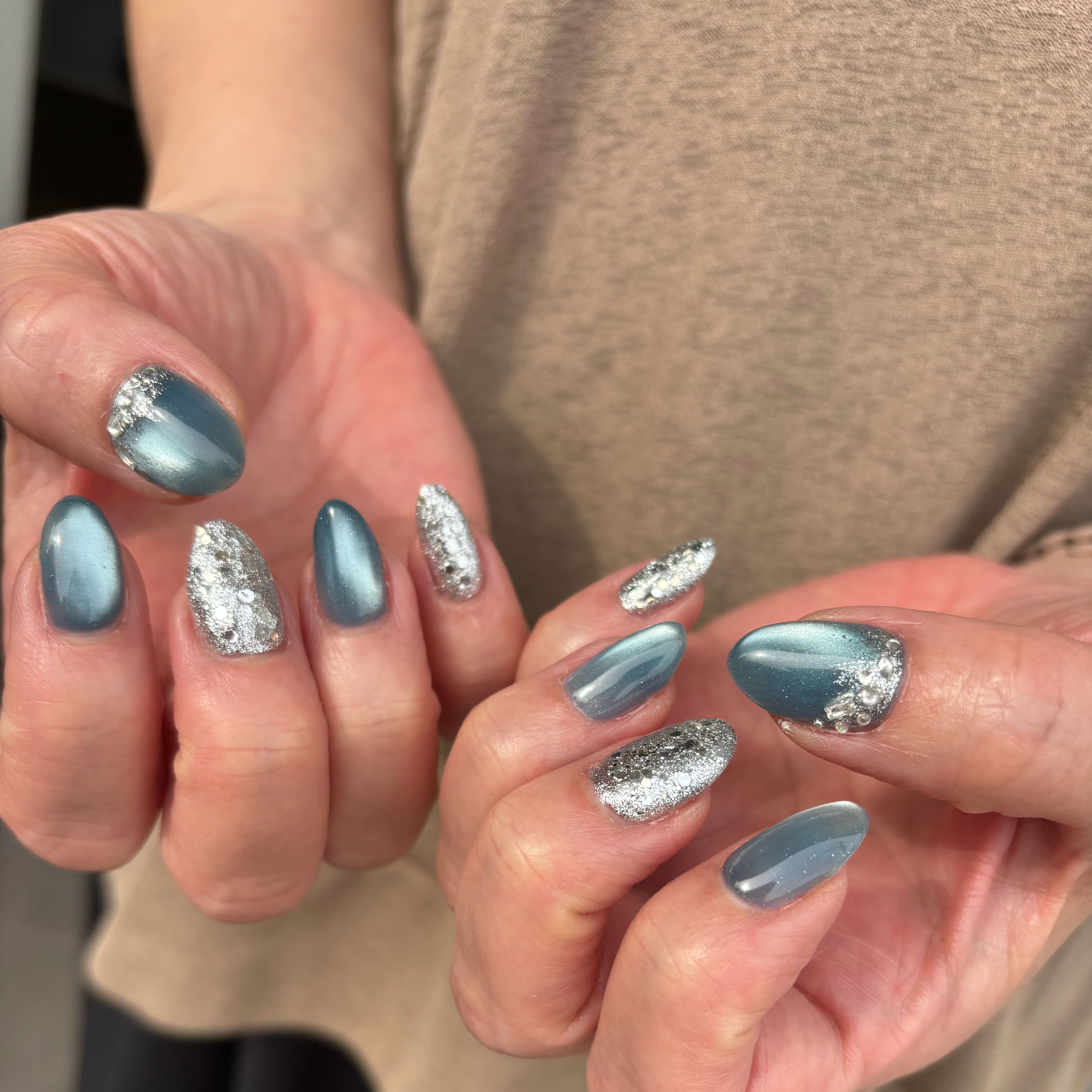 pon_nail00