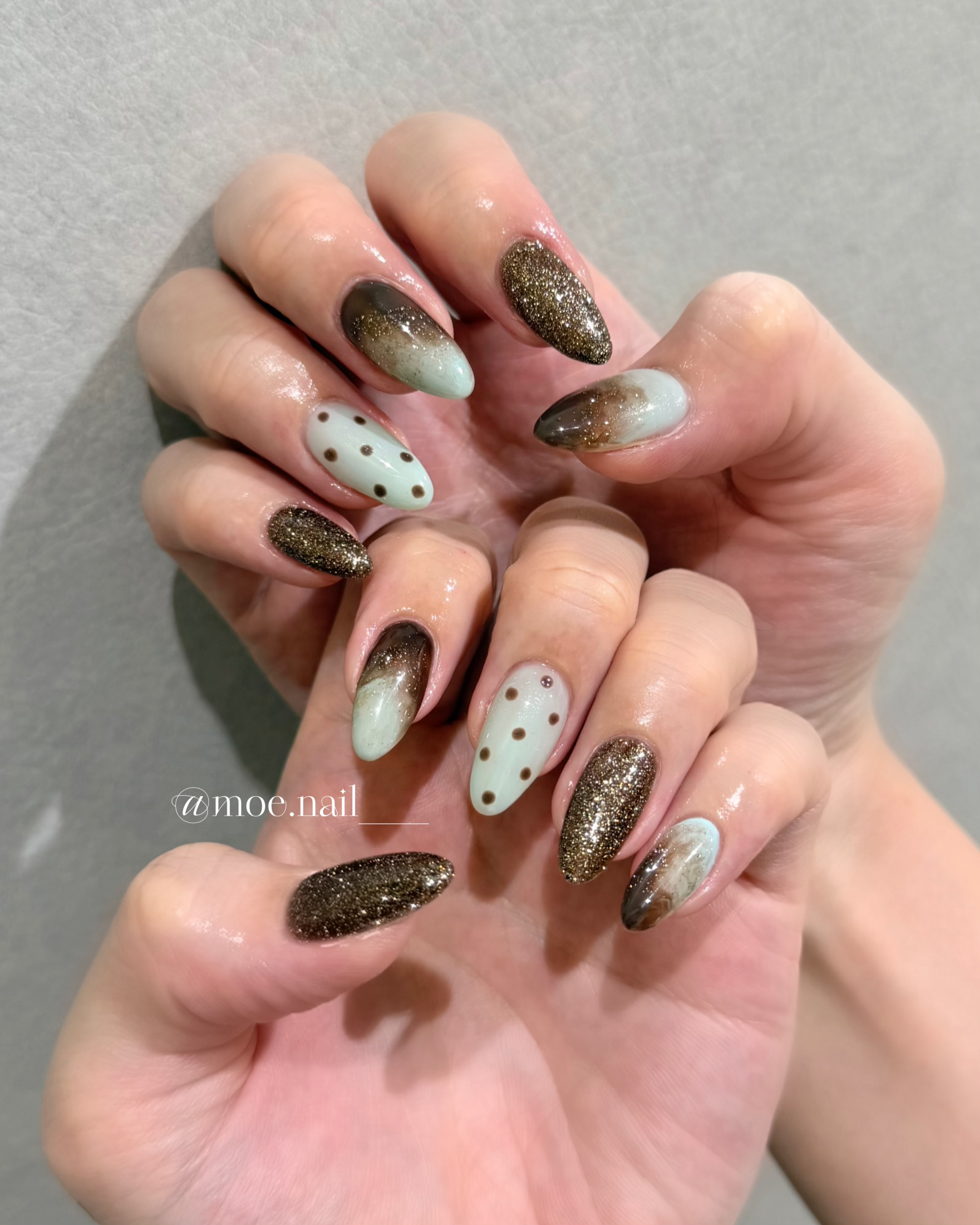 moe.nail____