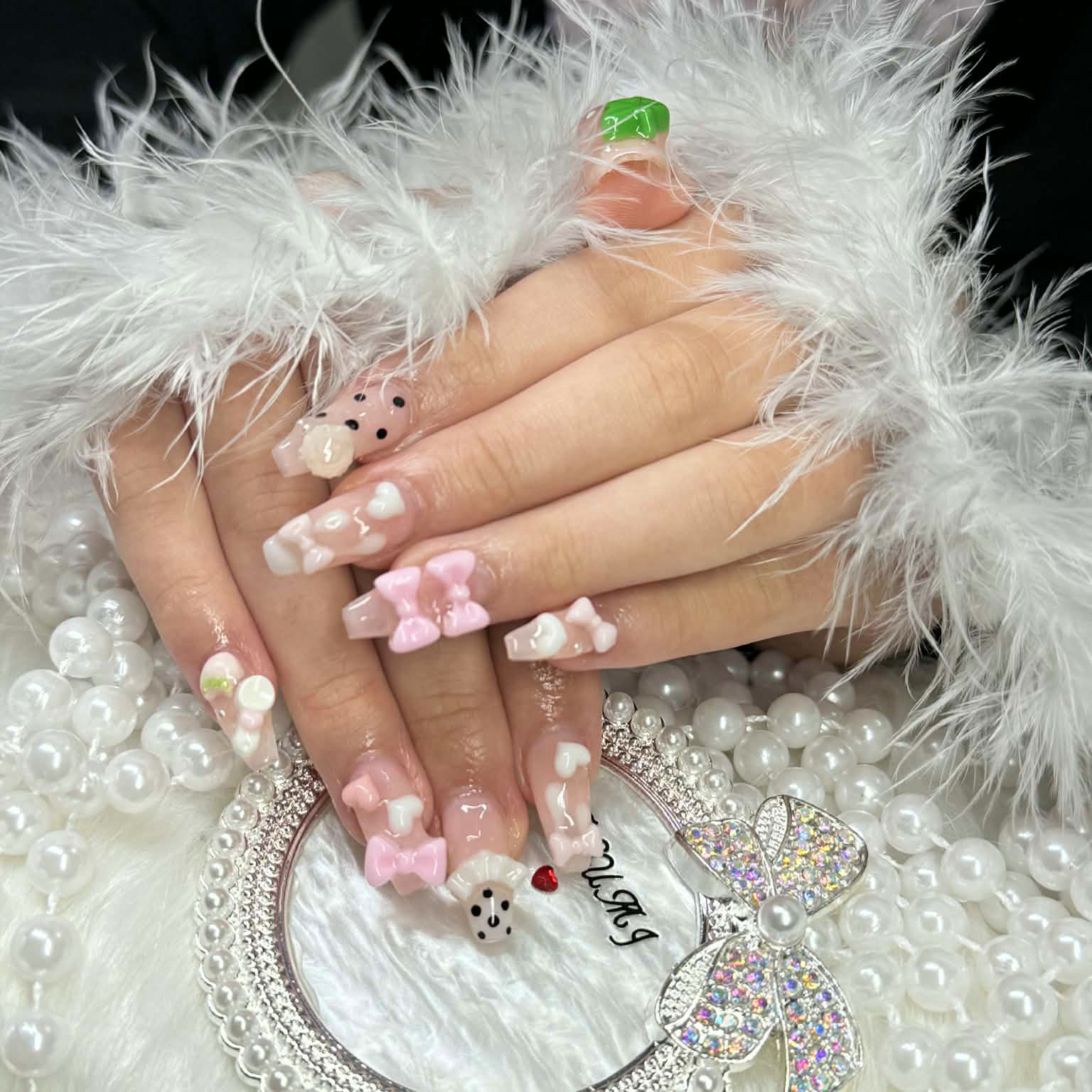 Nail_quin