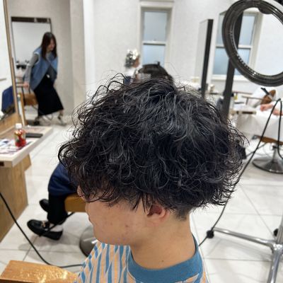 デザインカット＋柔らかい質感パーマ
