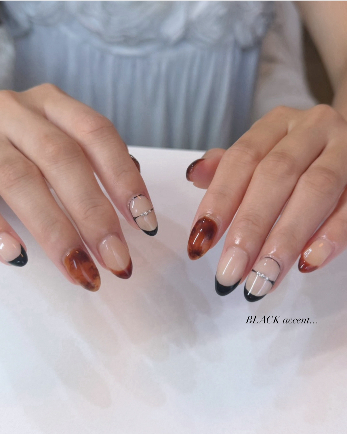 BLANCdee_Nail