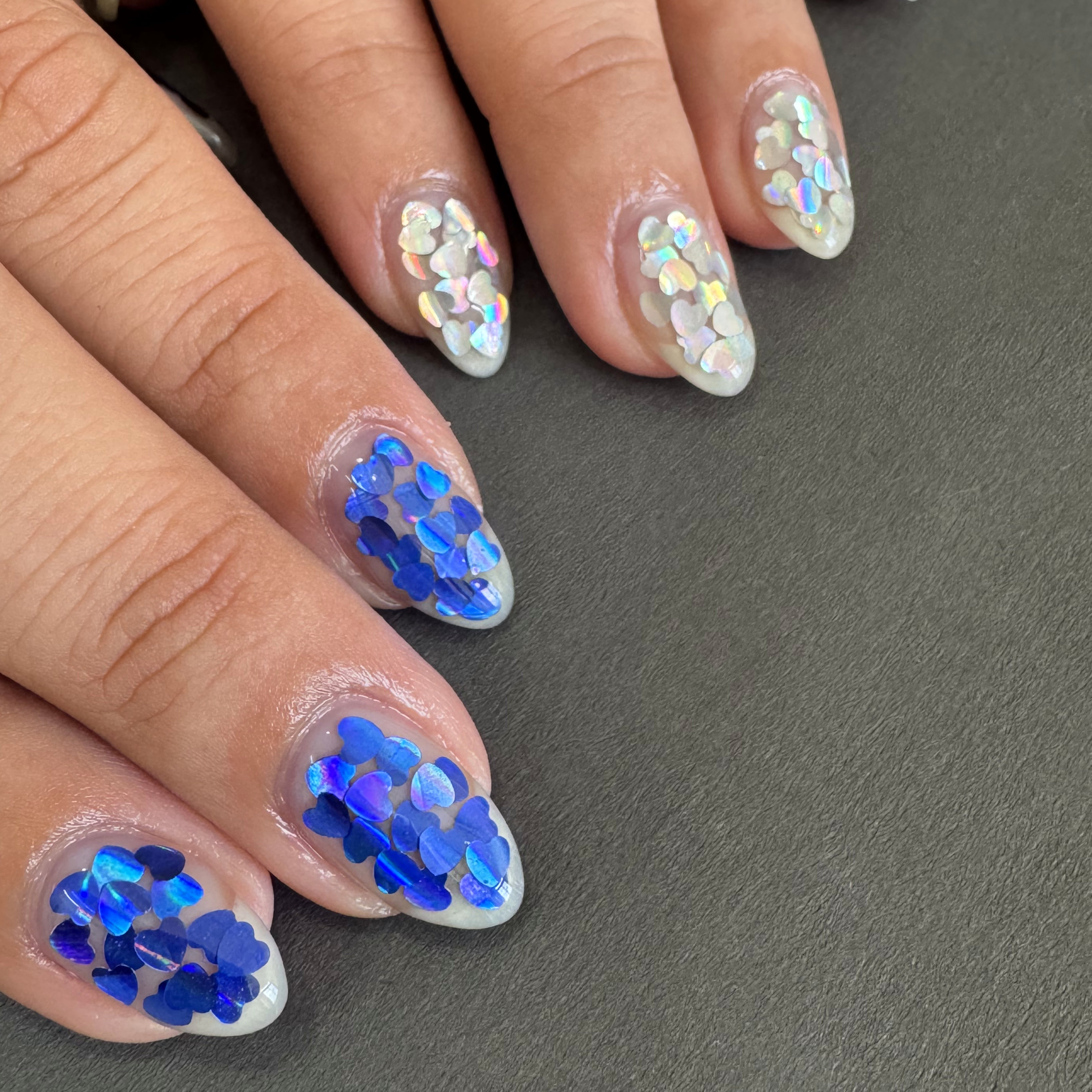 muni.nail