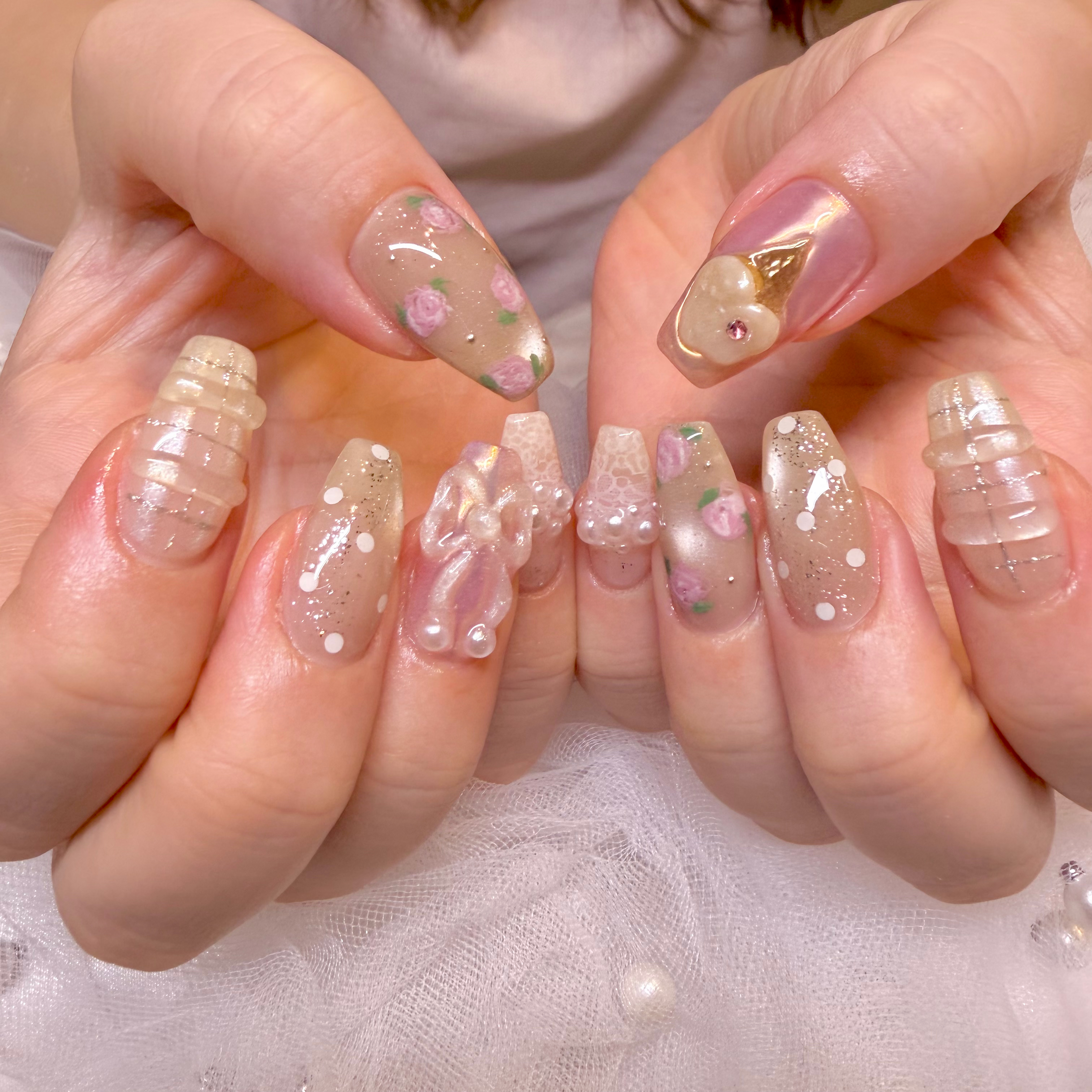 emu.nails
