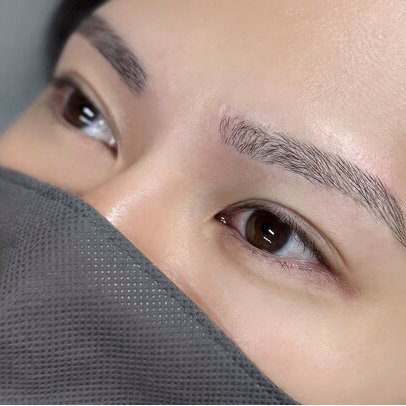 look.eyelash