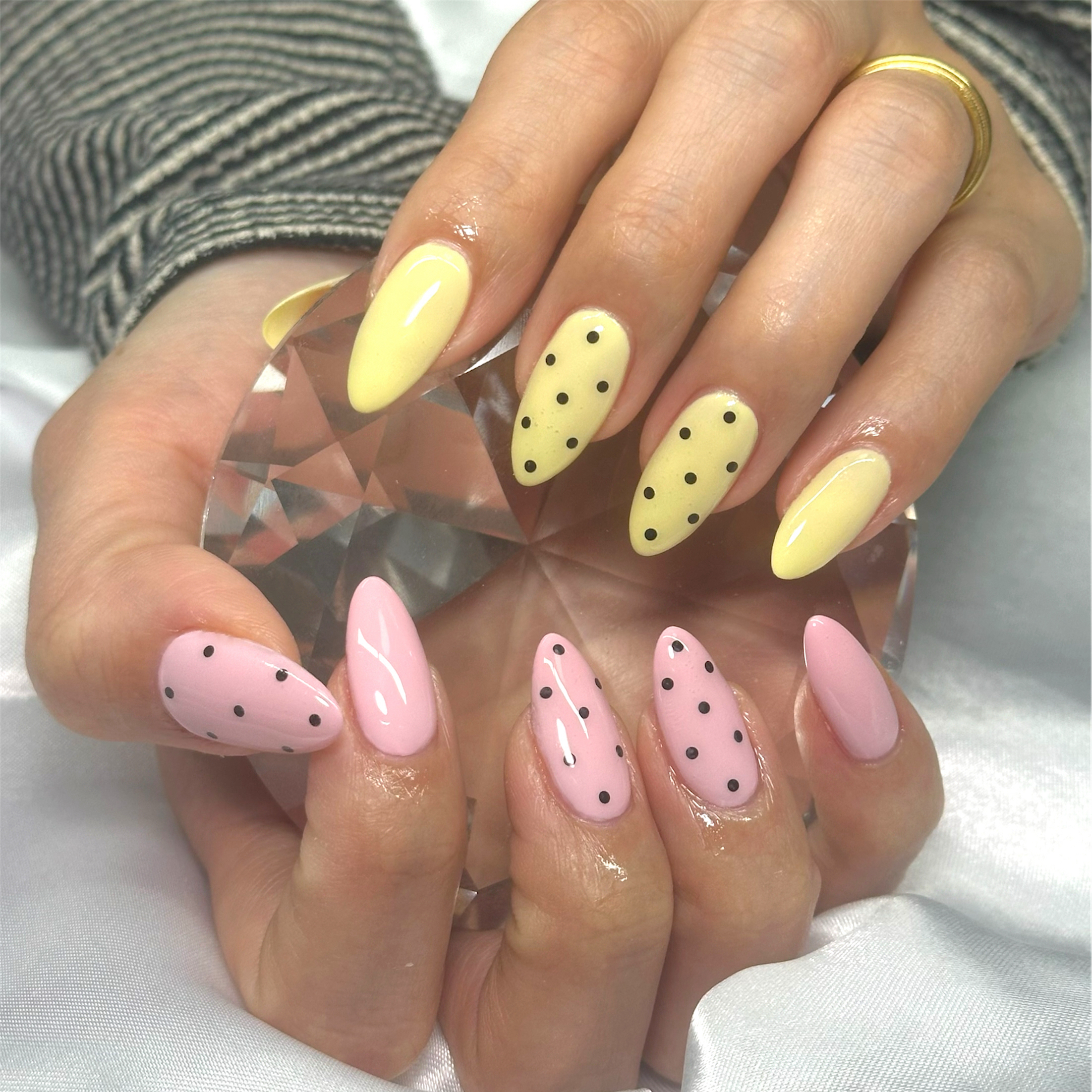 16_nail017