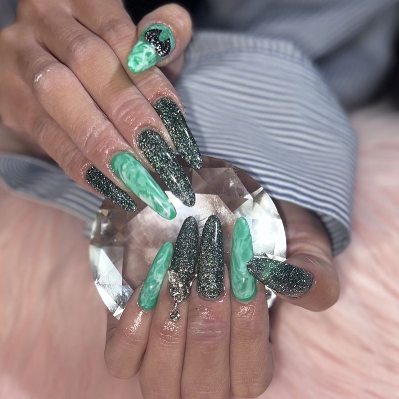 Nail_salon_R