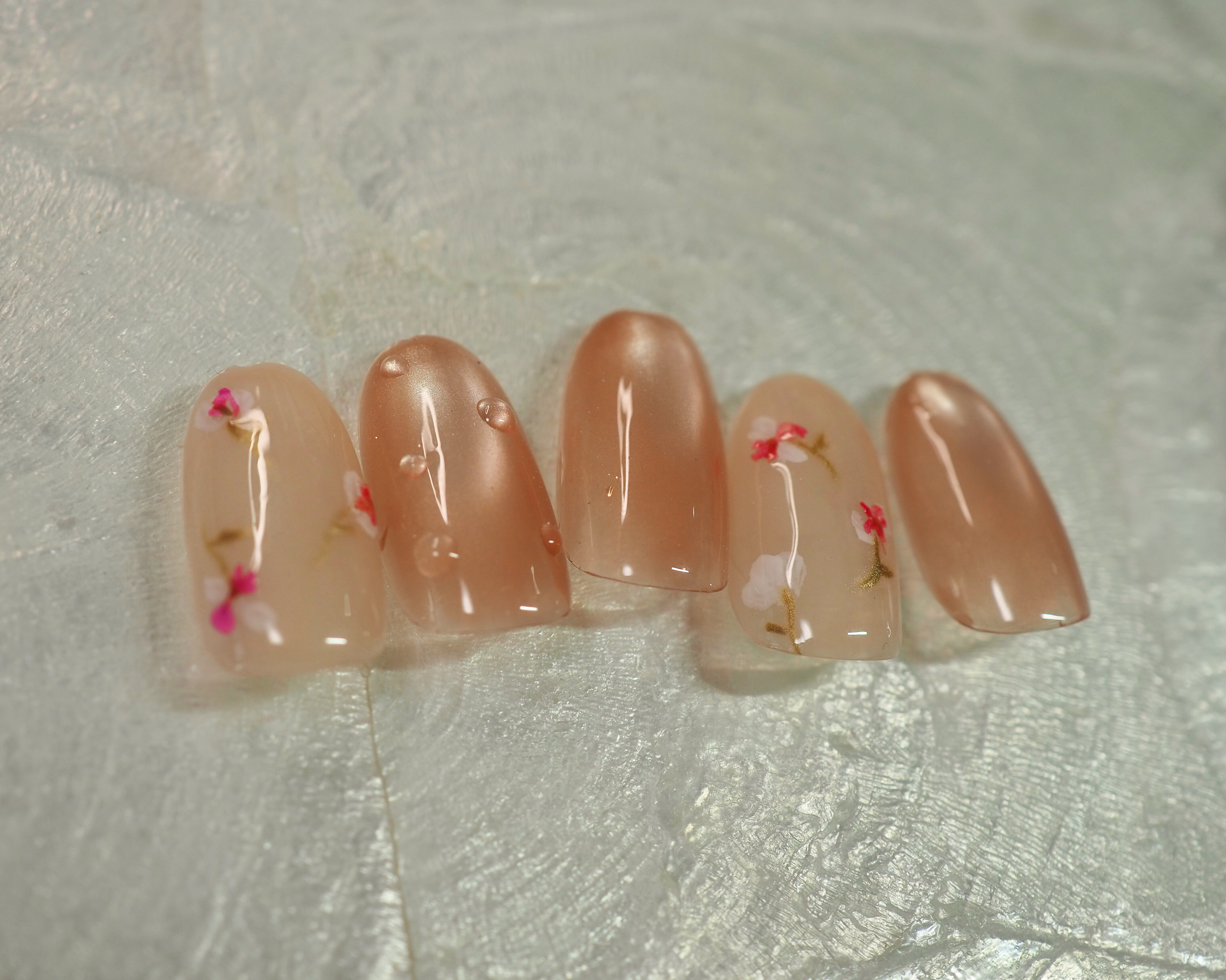 kiki_nail