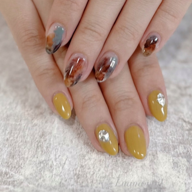 Luana...nail