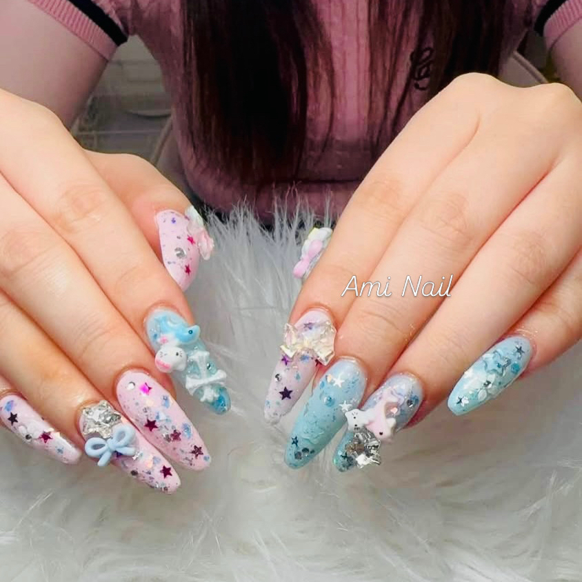 AMI_NAIL_KEBUKURO