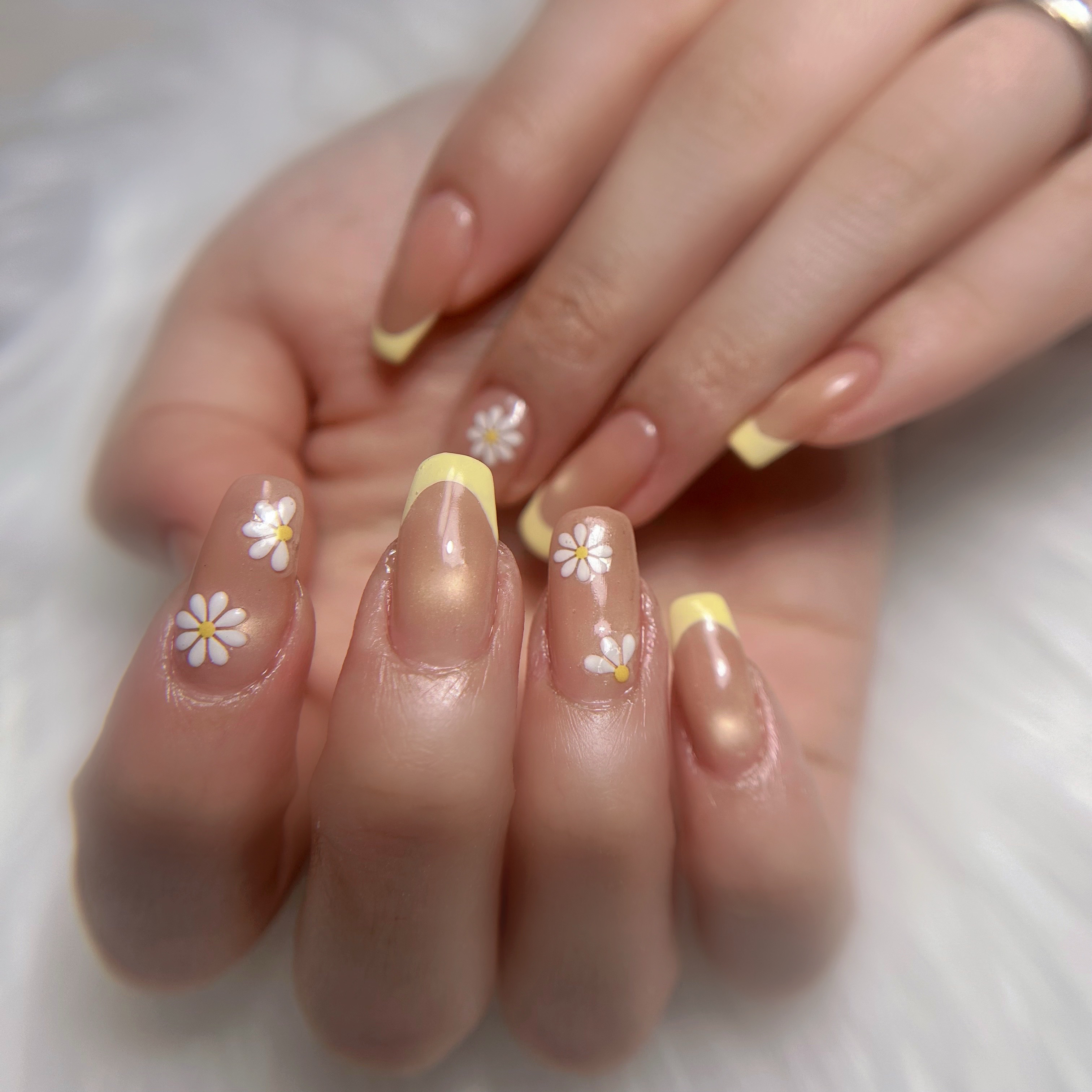 NailSalon.Viel