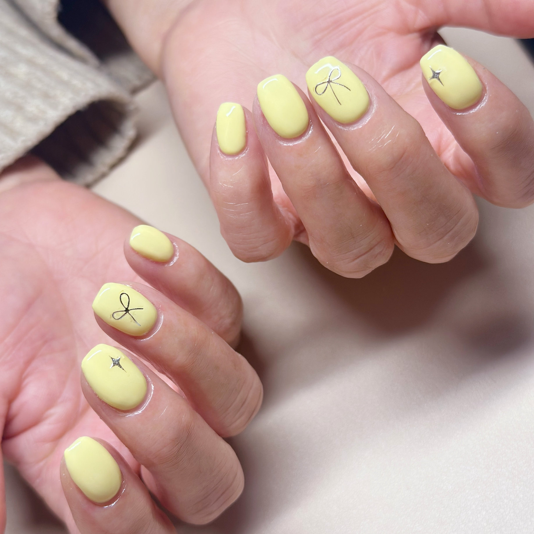 LYLIS_NAIL