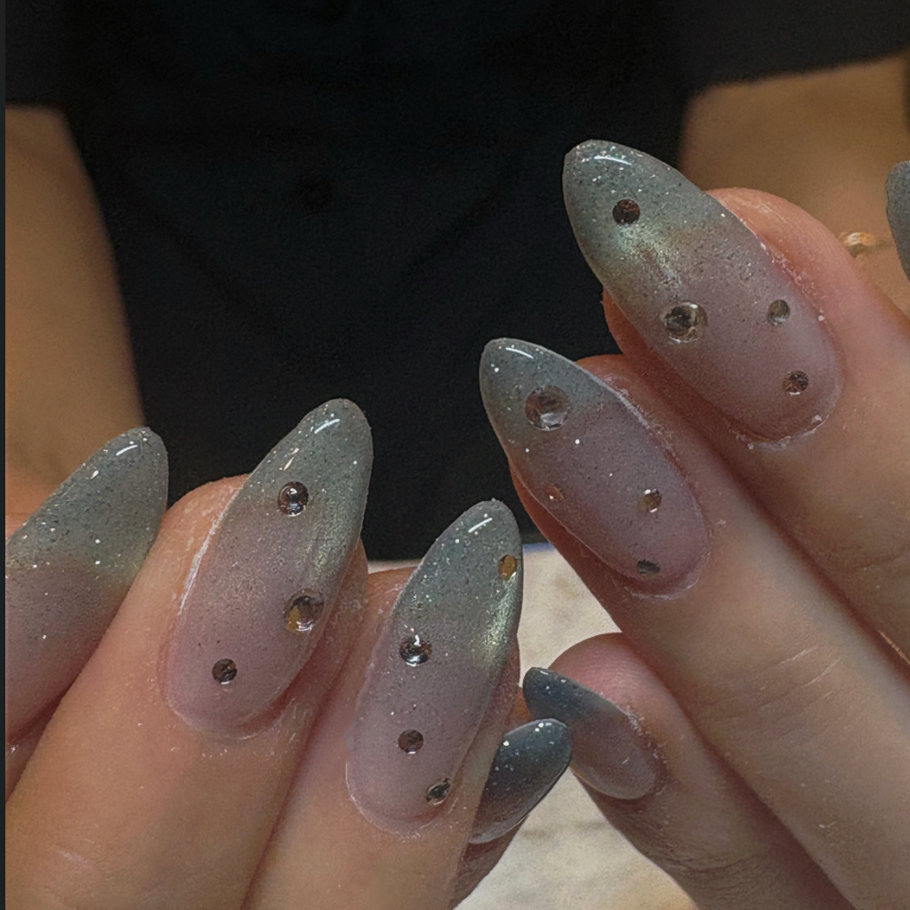 aoi._trunail