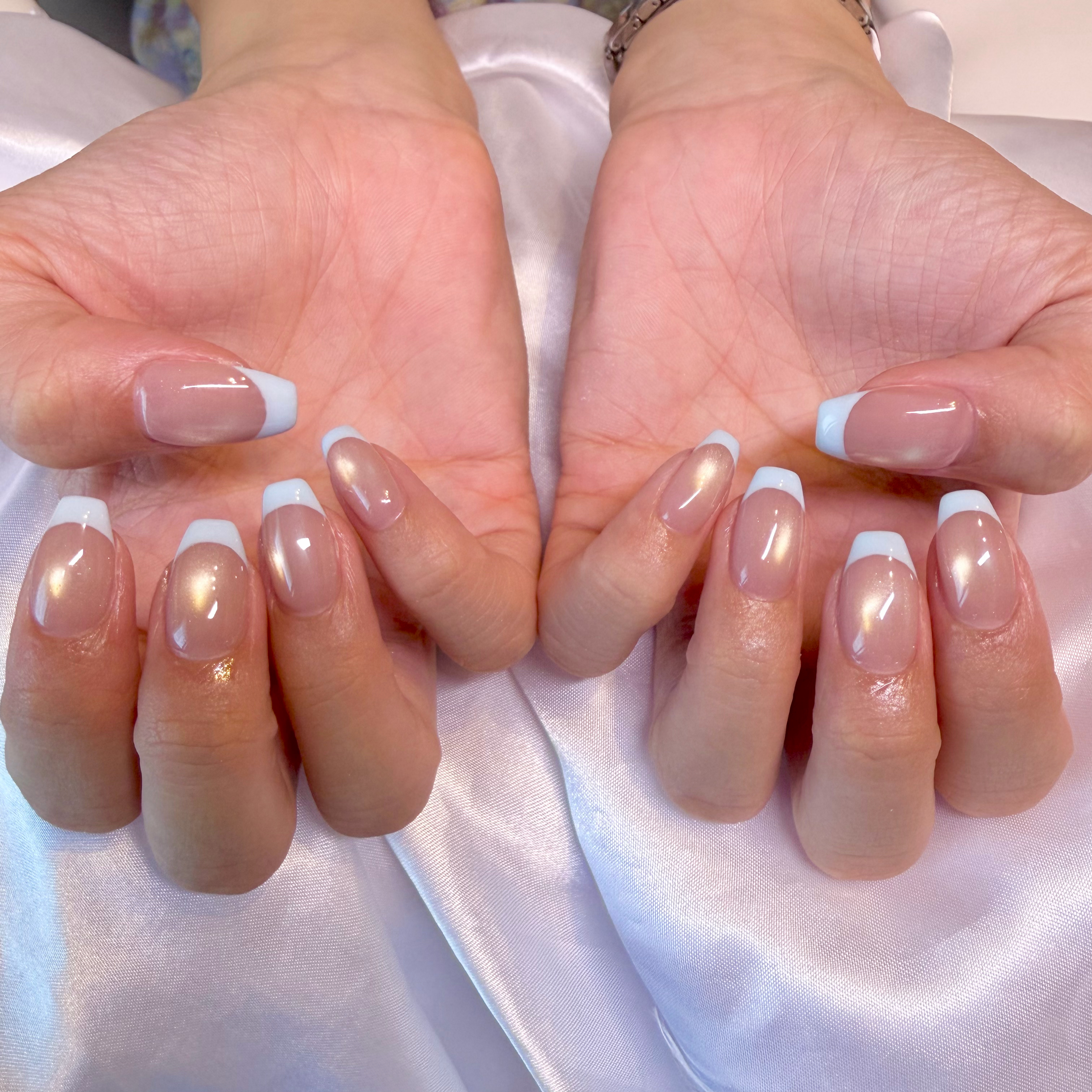 emu.nails
