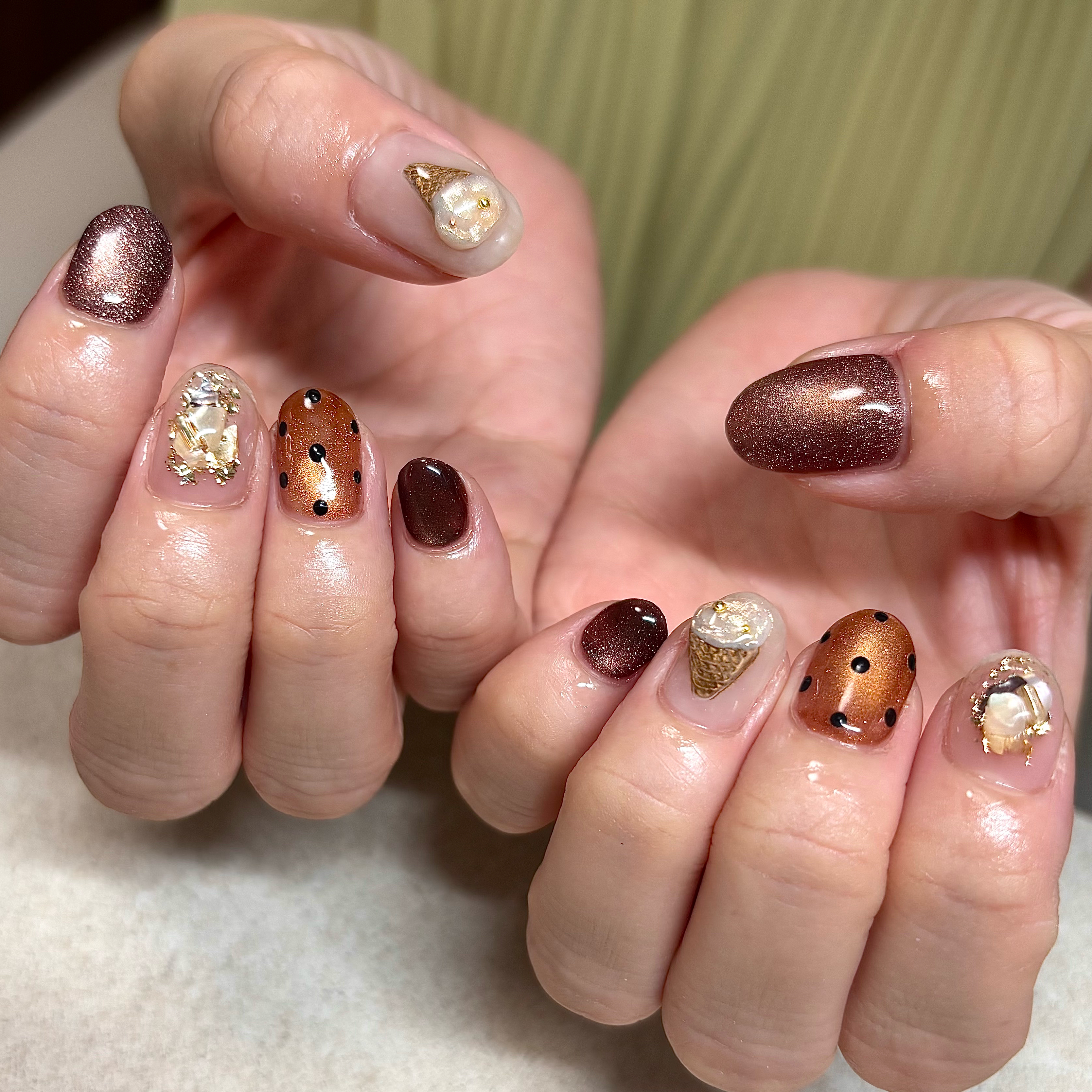 colorer_nail.ami
