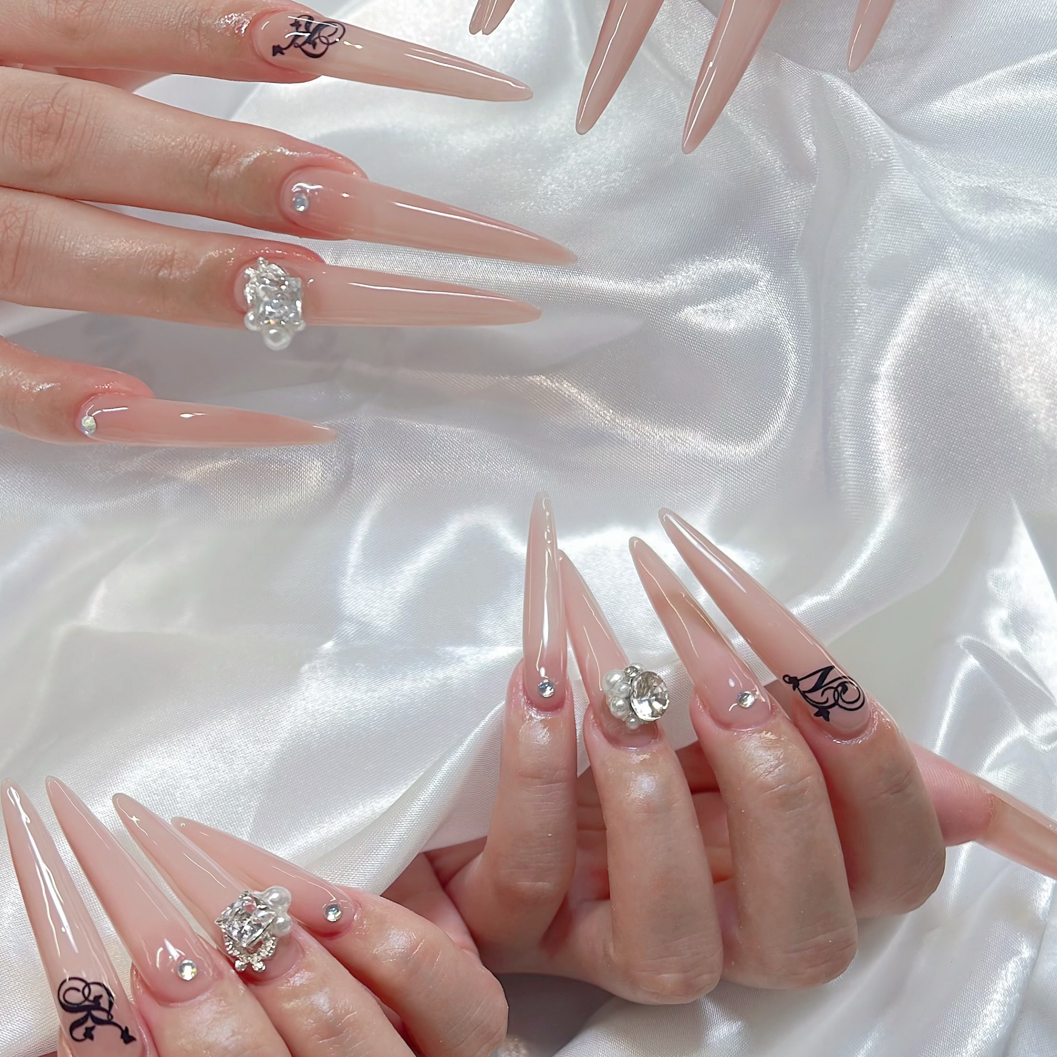 Berry_nails