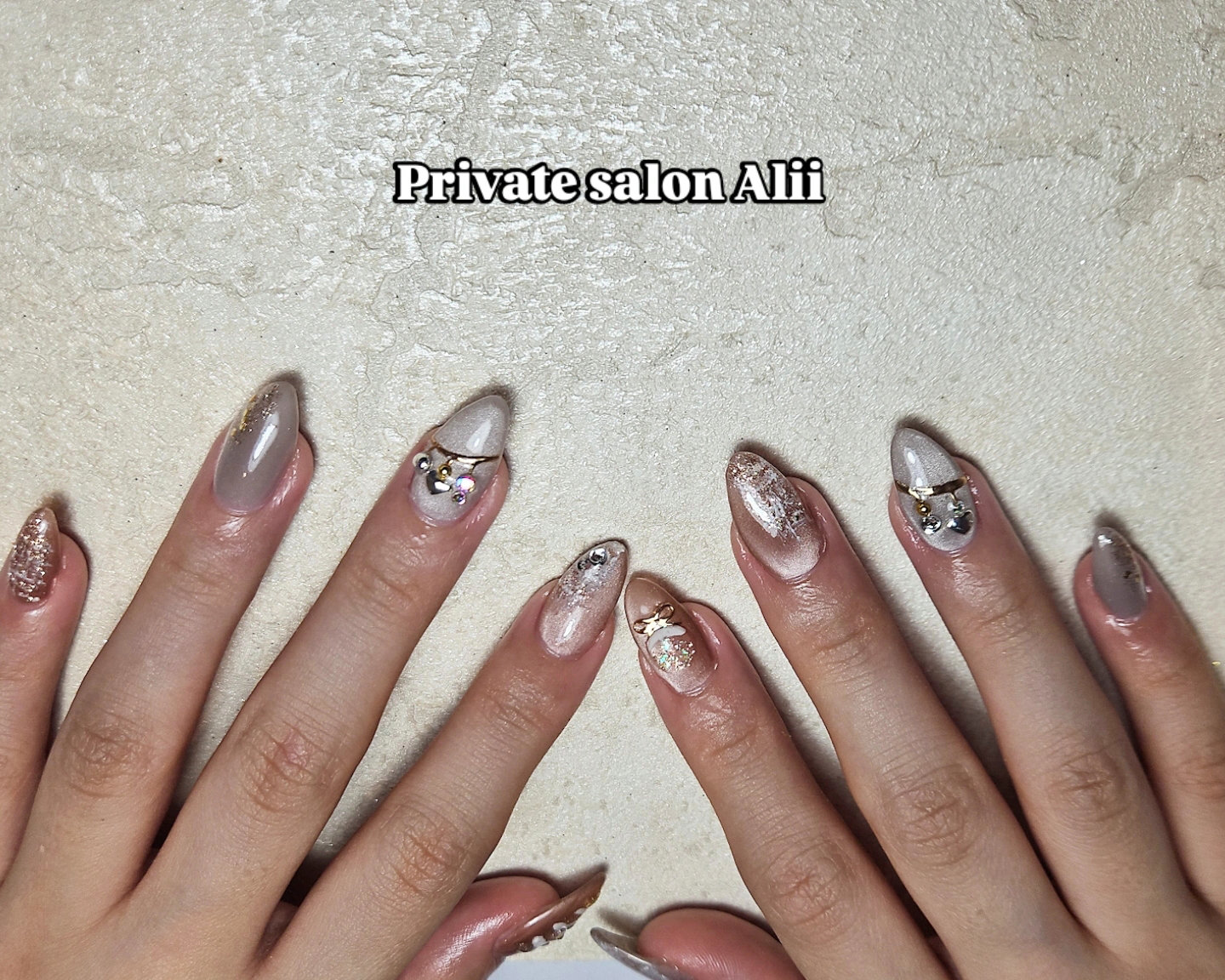 privatesalonalii
