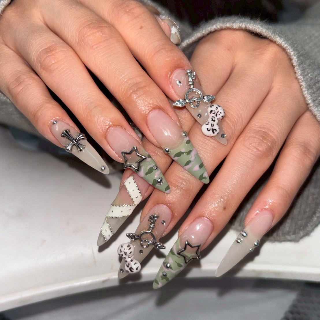 heaven_nail_