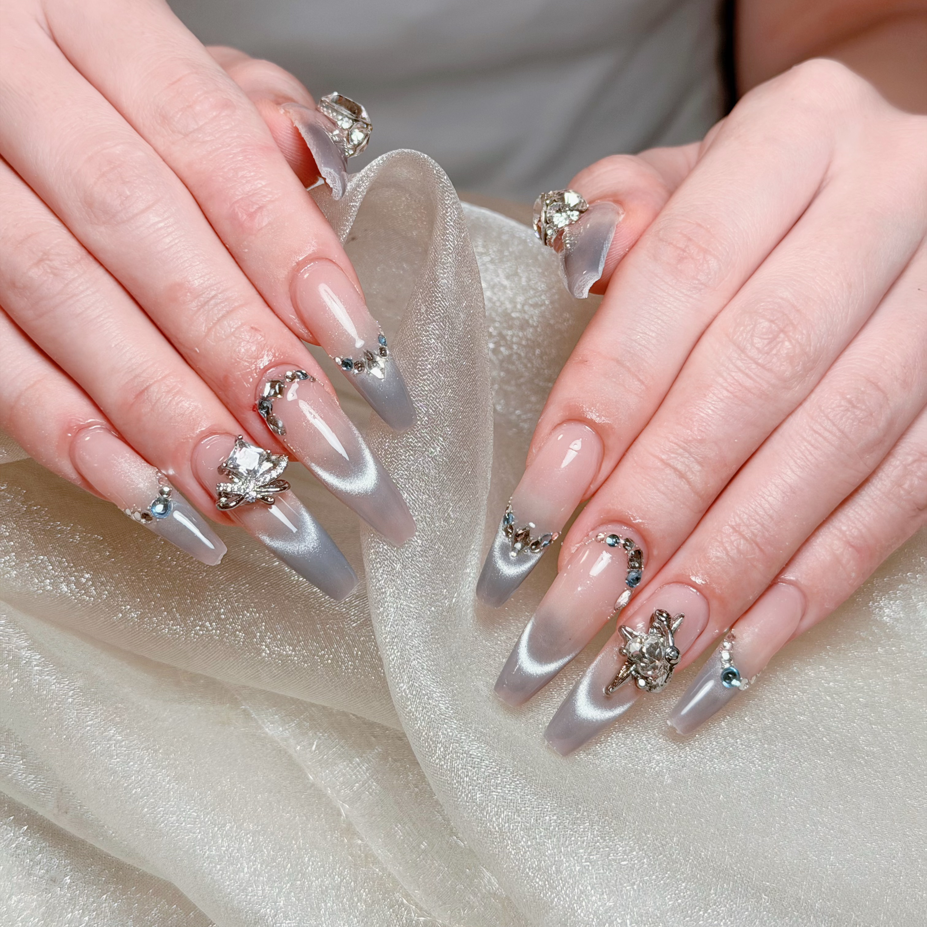Ublue_Nail