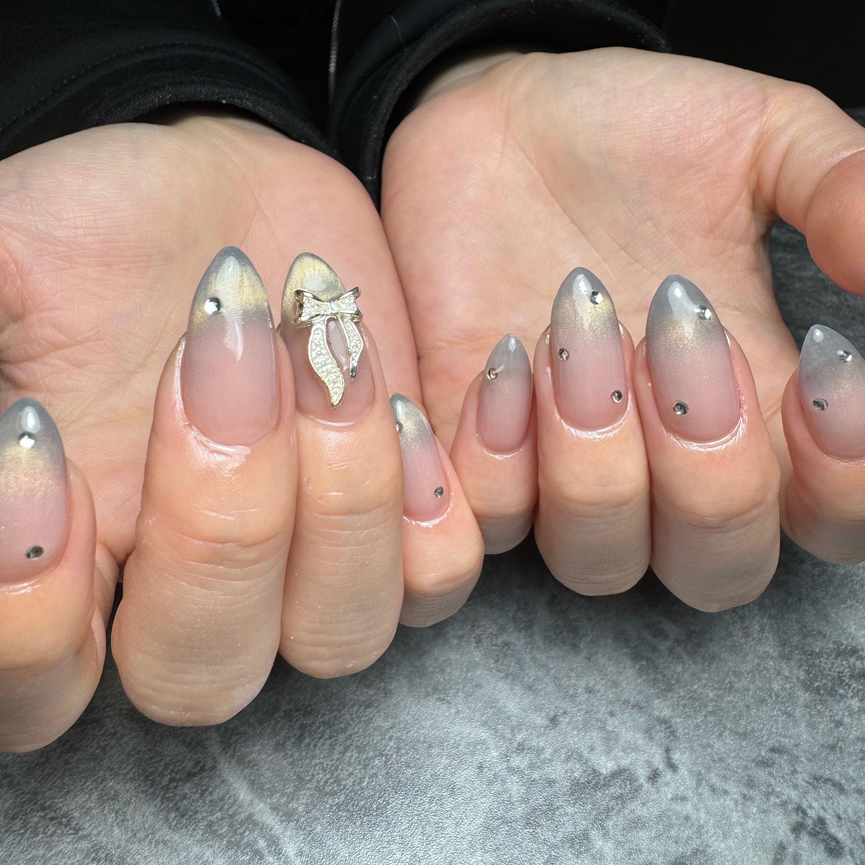 Nail_salon_Gleam