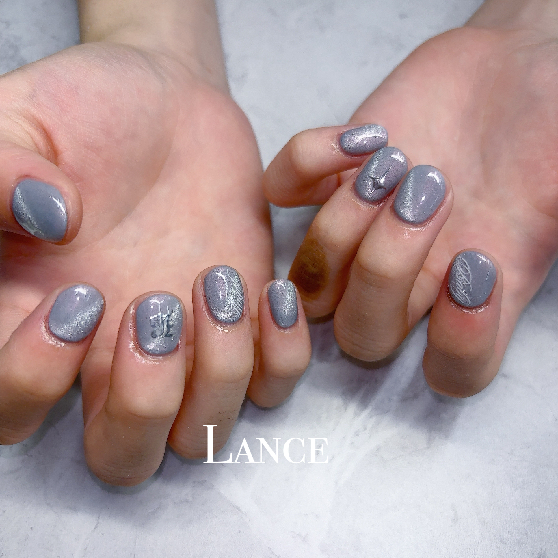 Lance.nail