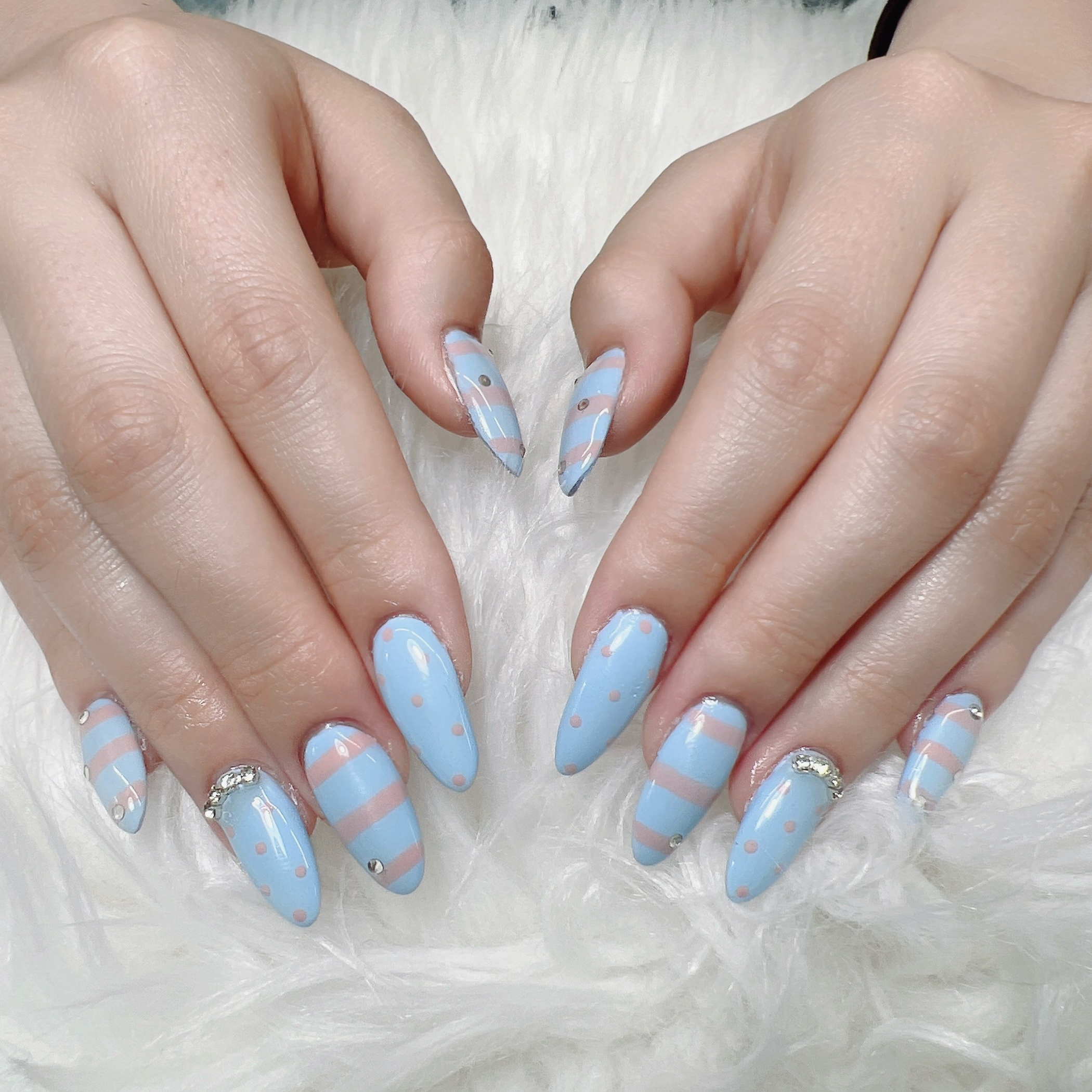 MELI_NAIL
