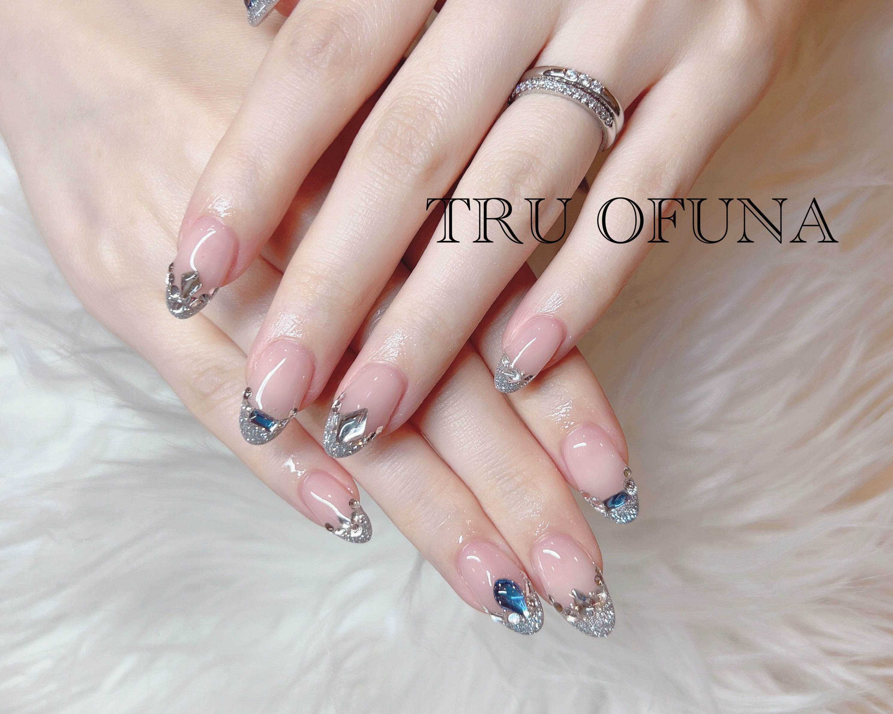 miki.t_trunail