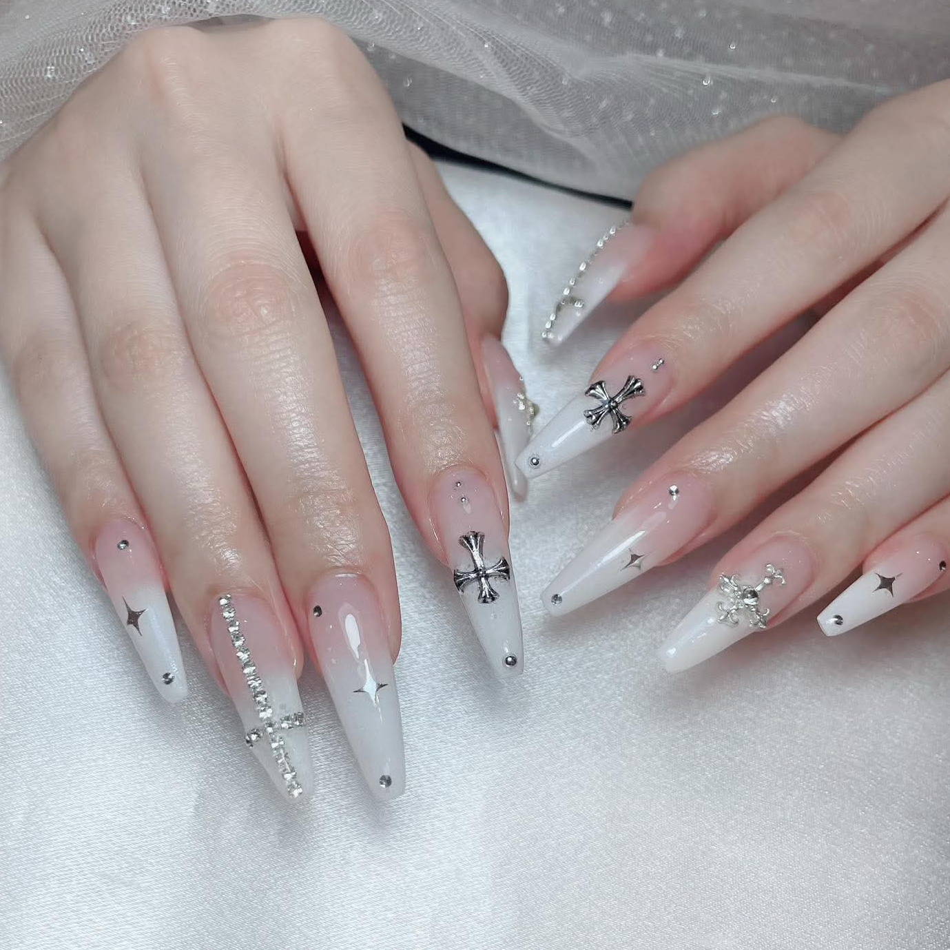 Queen_nailsalon