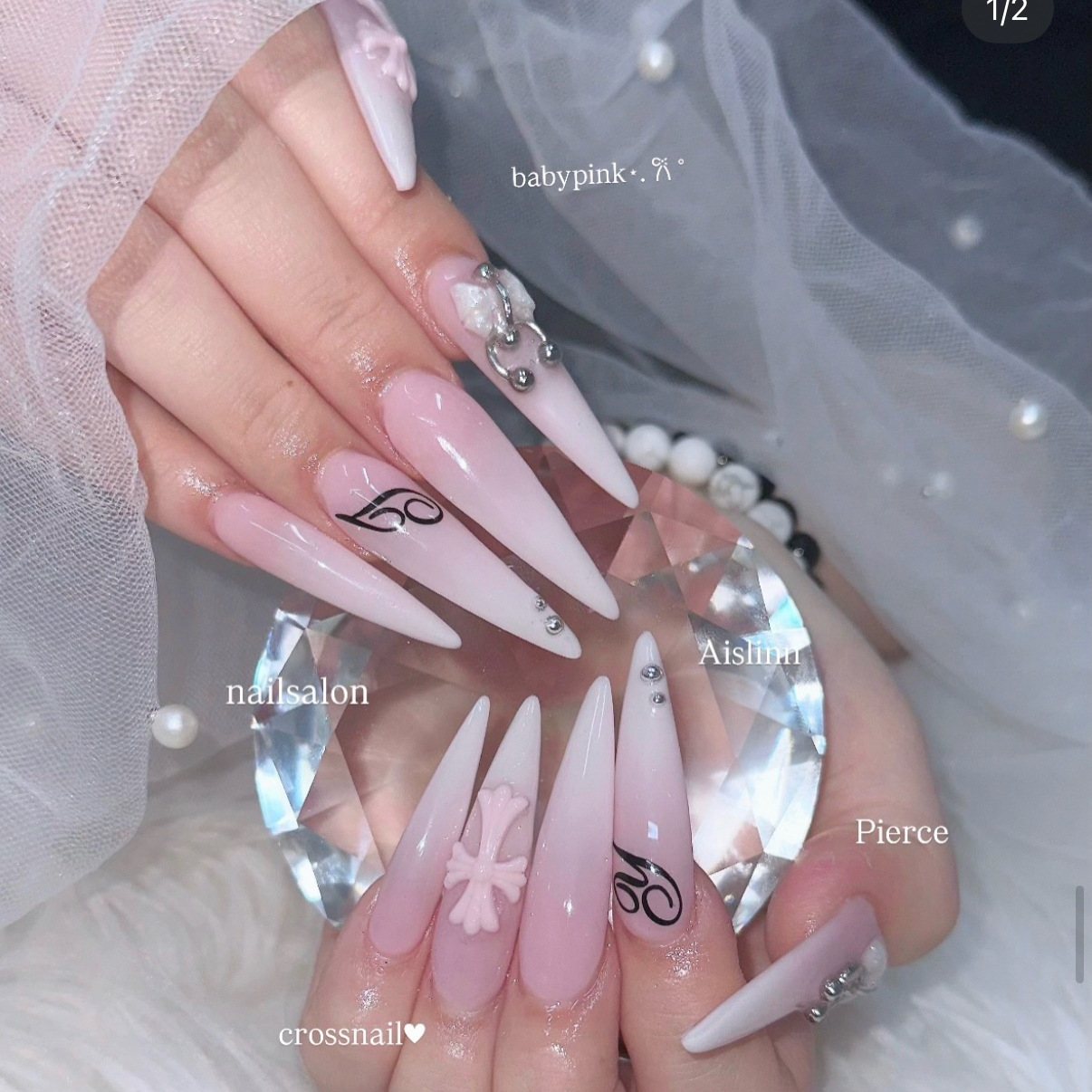 Aislinn_nail