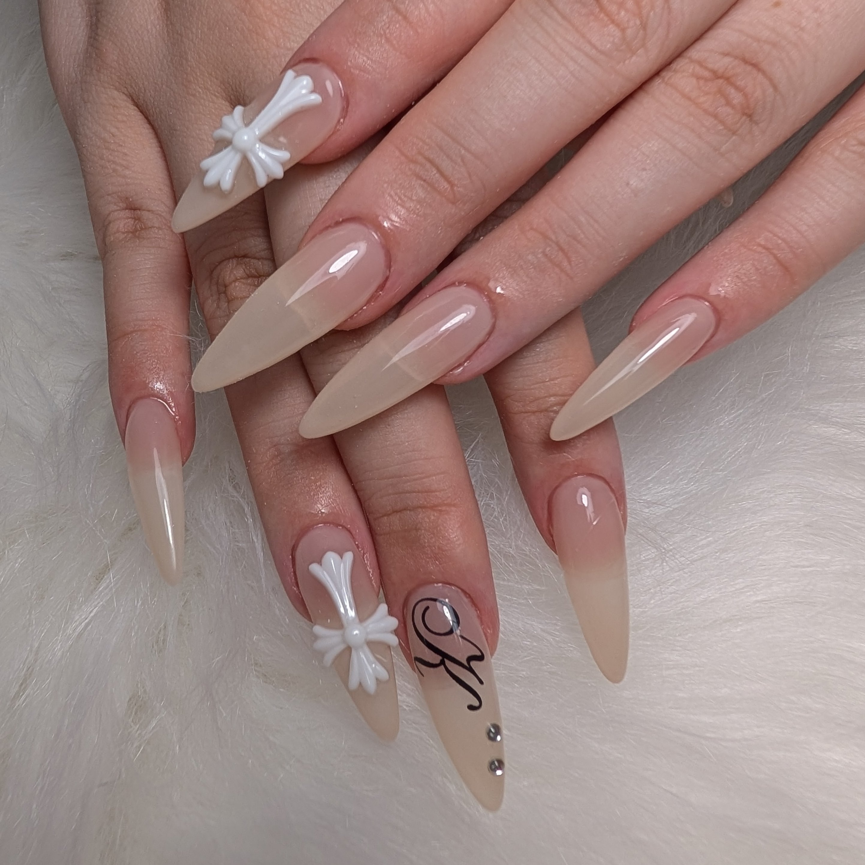 CRYSTA_NAIL