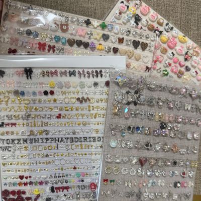 ワンカラー💅パーツ、ストーンつけ放題コース💖