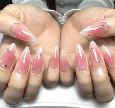 🎀研修中🎀新しいチークネイル❤️