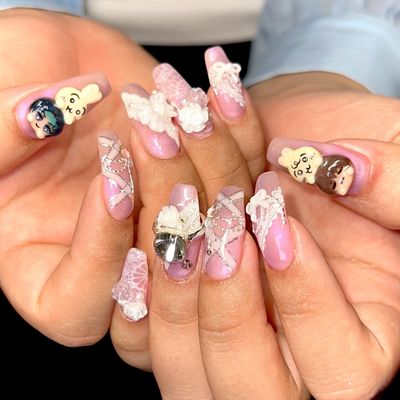 痛ネイル推しネイル、キャラクターネイル/ボリューム/オフ込み