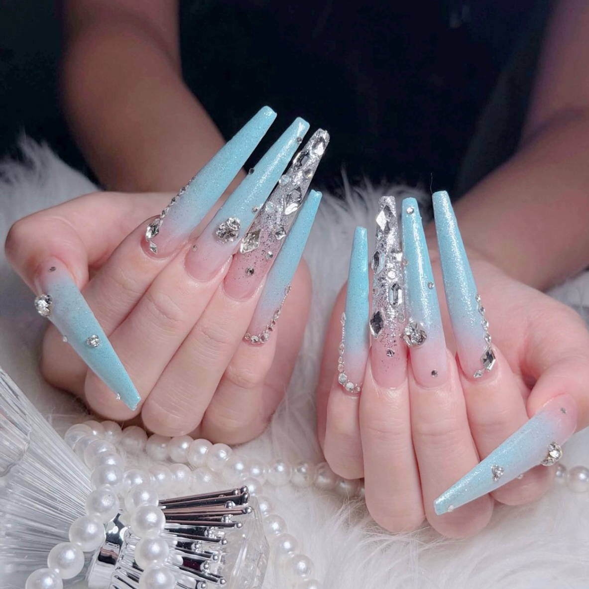 Julie_nail