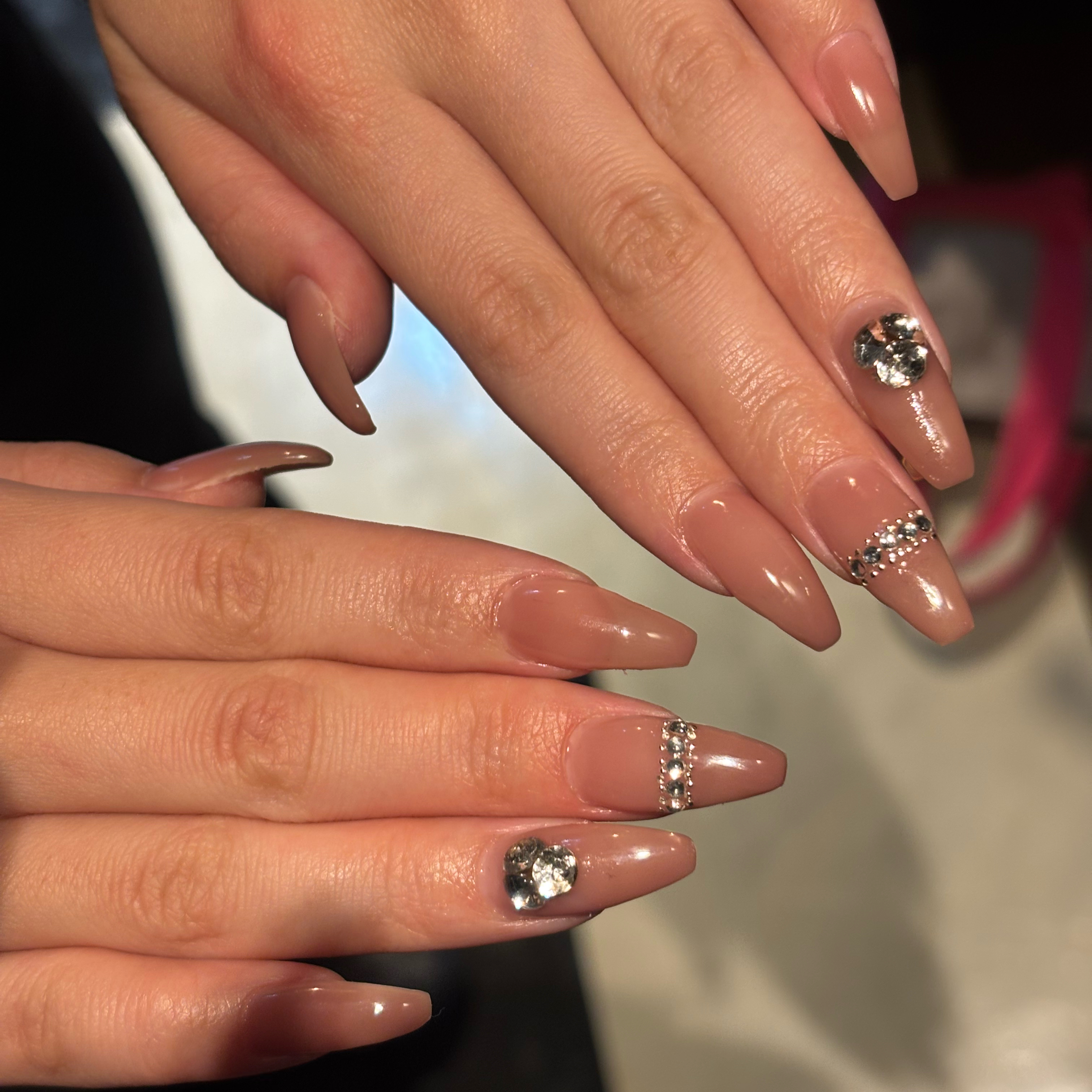 Nail_ayata