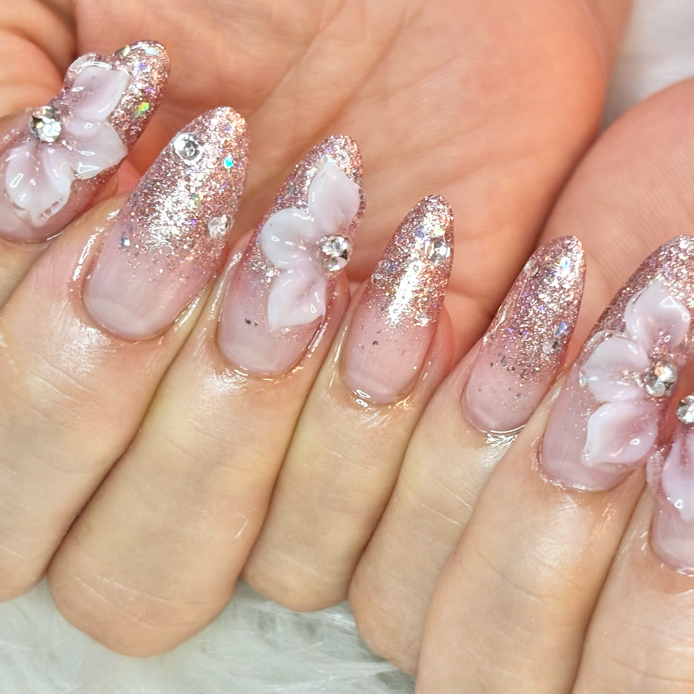 nail_room_Enu