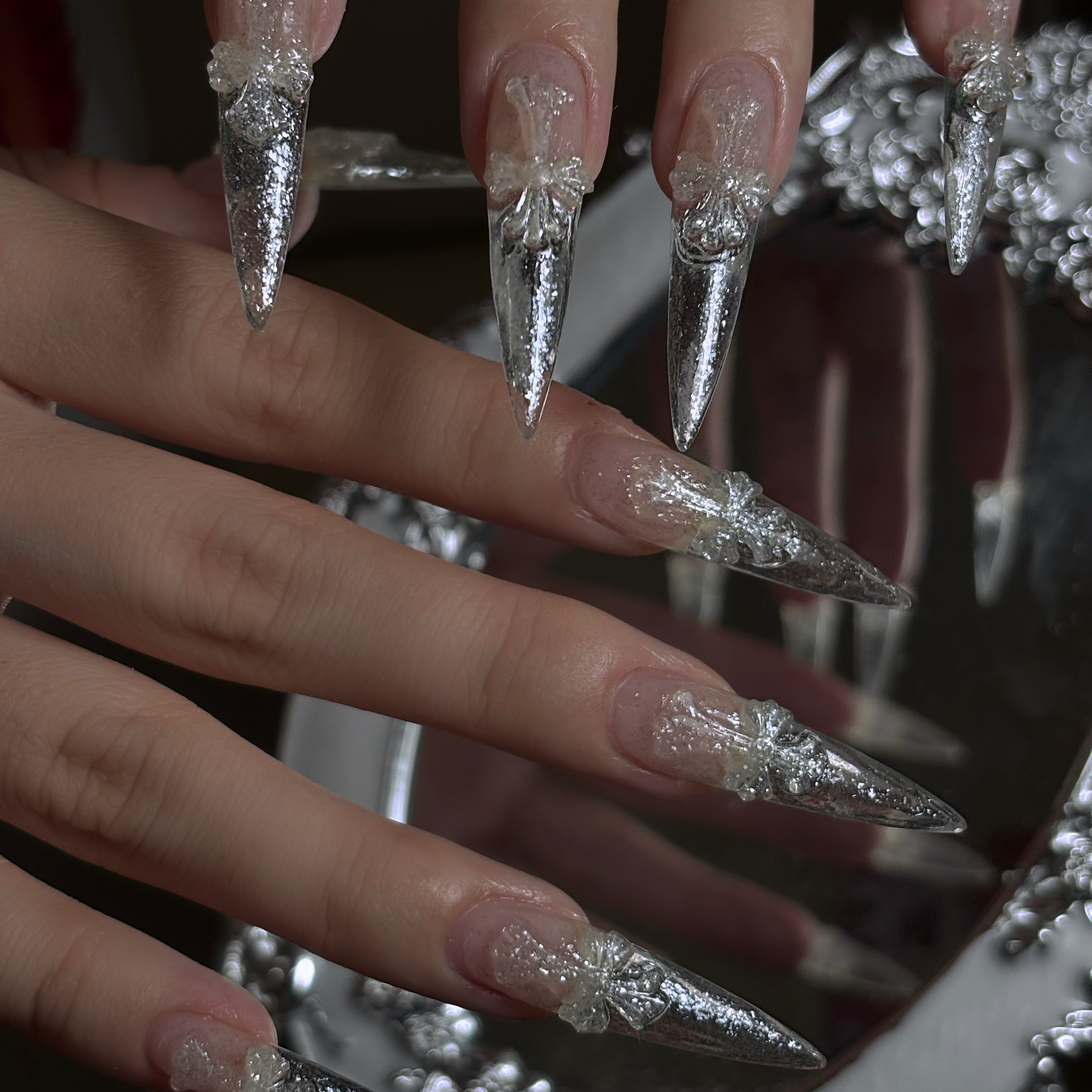sully_naillab26