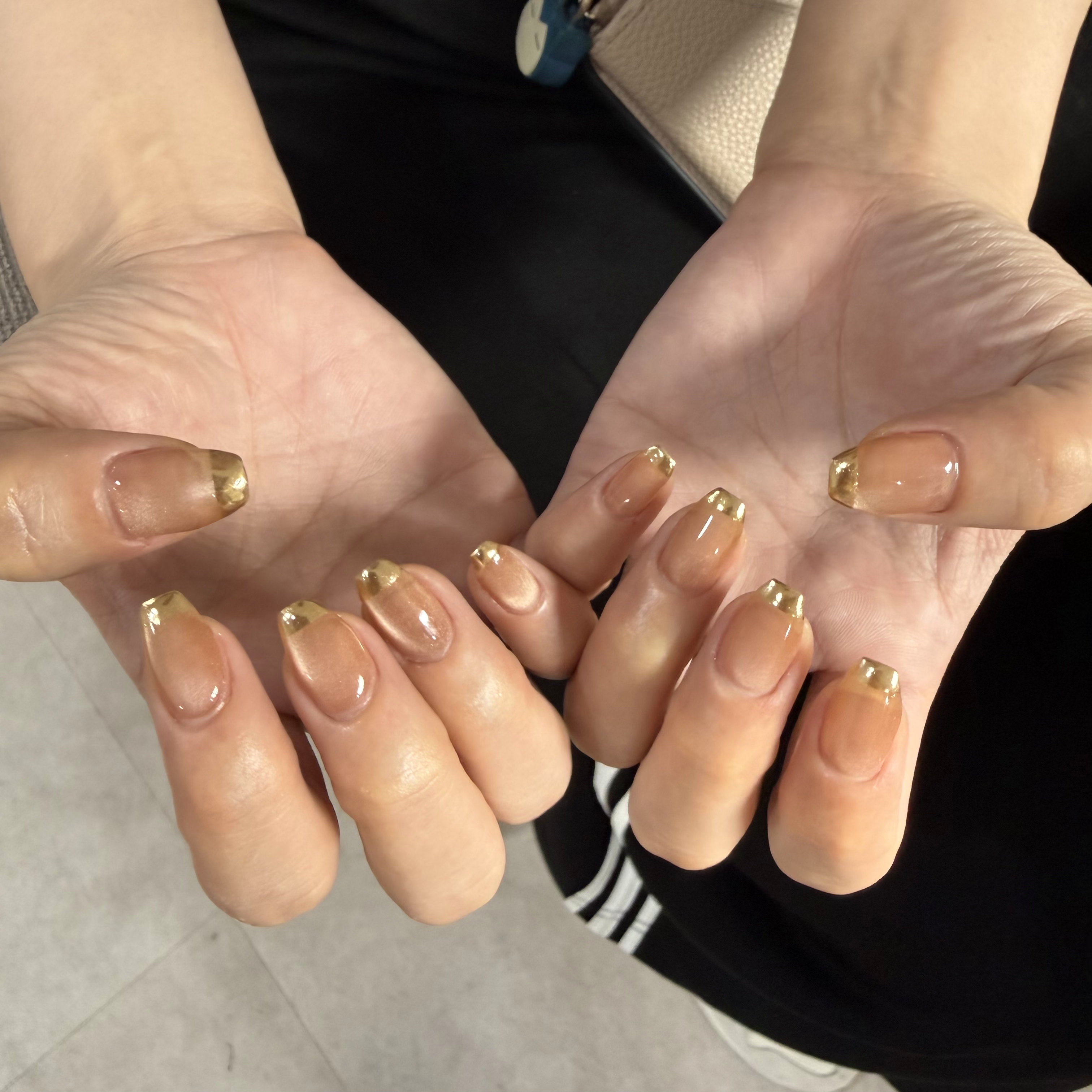 Aina_nail