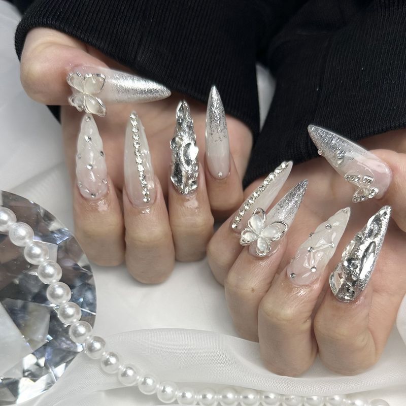 Redispe.nail_noura【あやか】